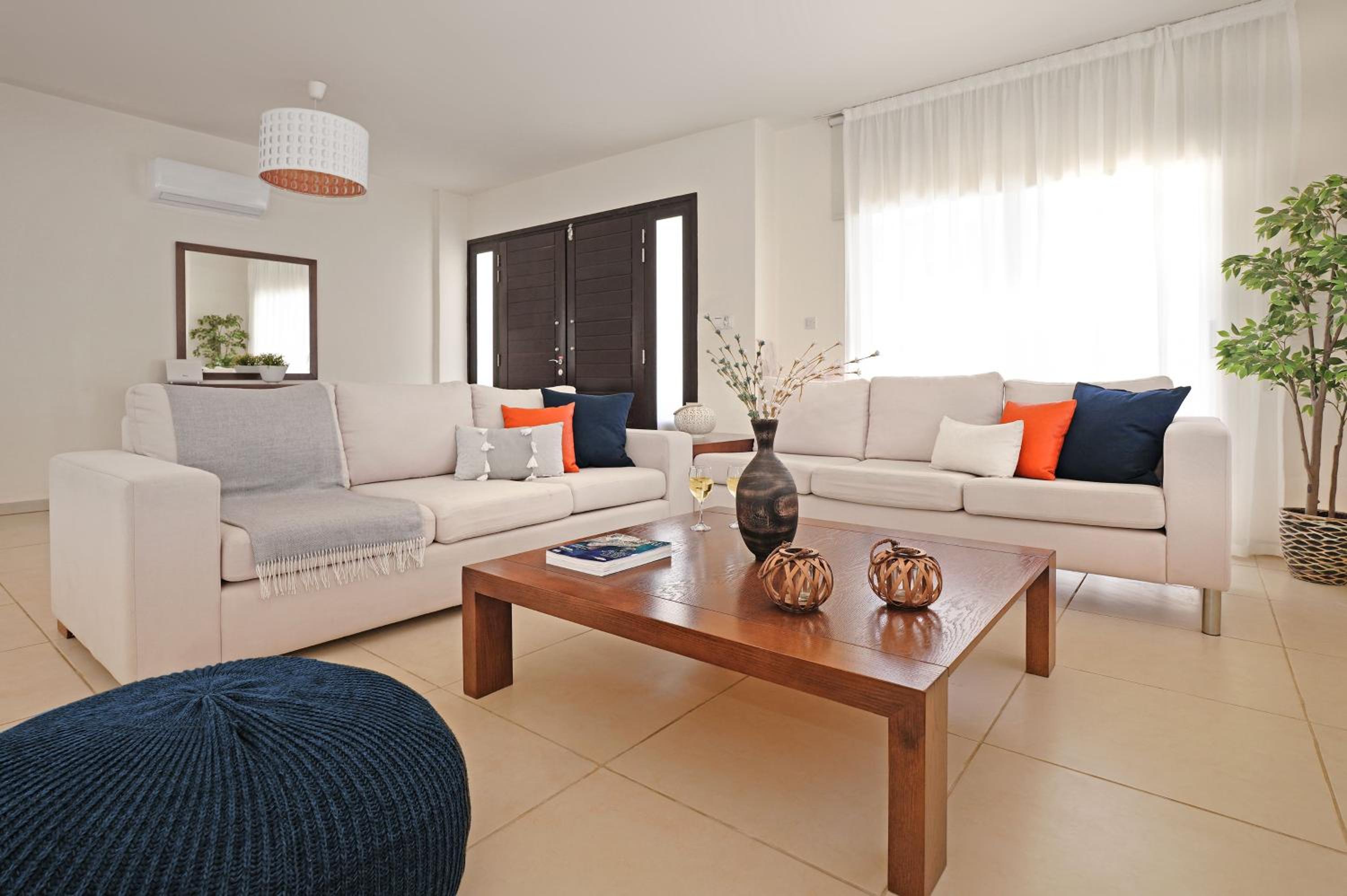 Villa Artemis - 30m from Pernera Beach