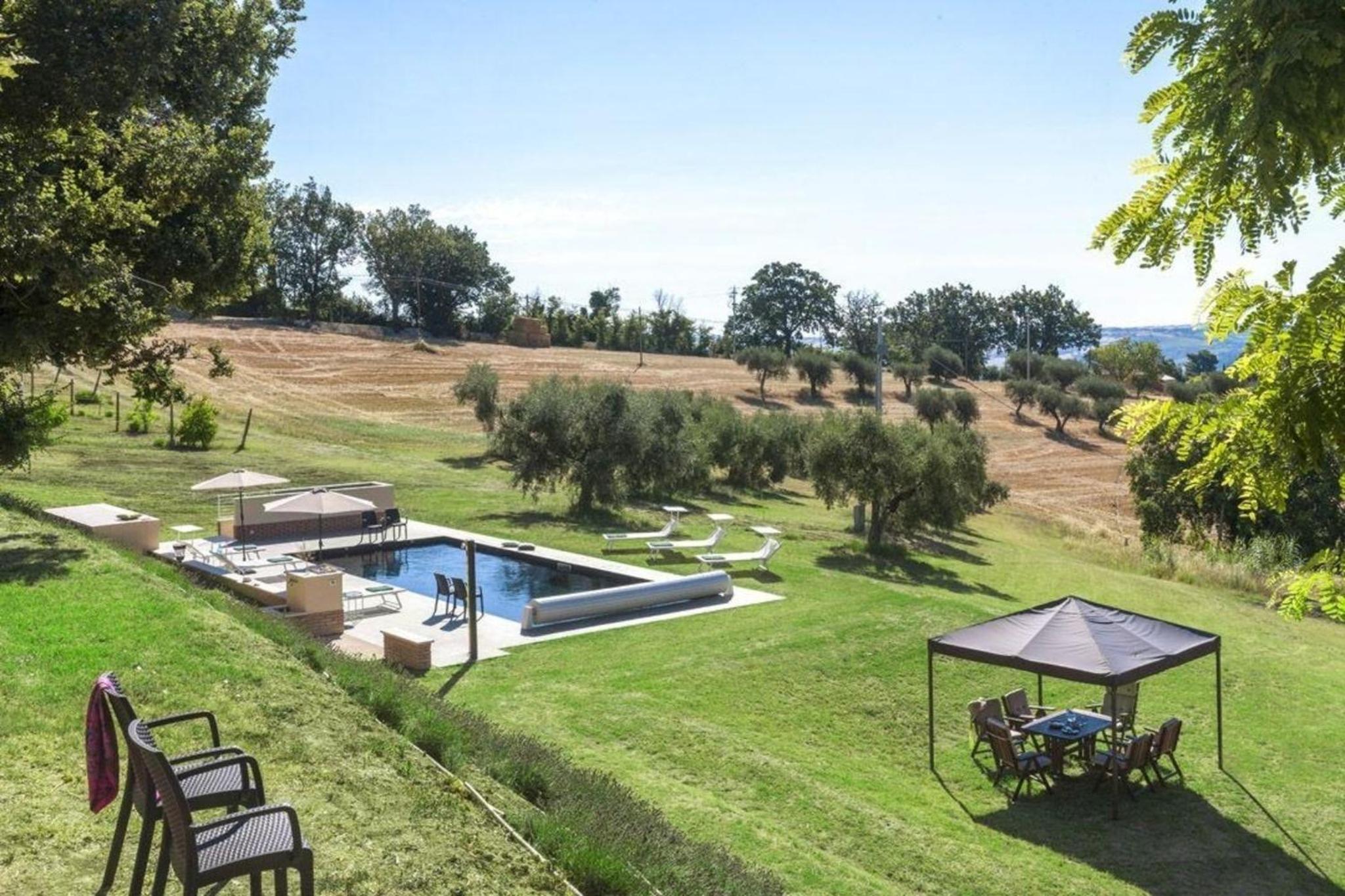 Tolles Ferienhaus in Saltara mit Privatem Pool view 4