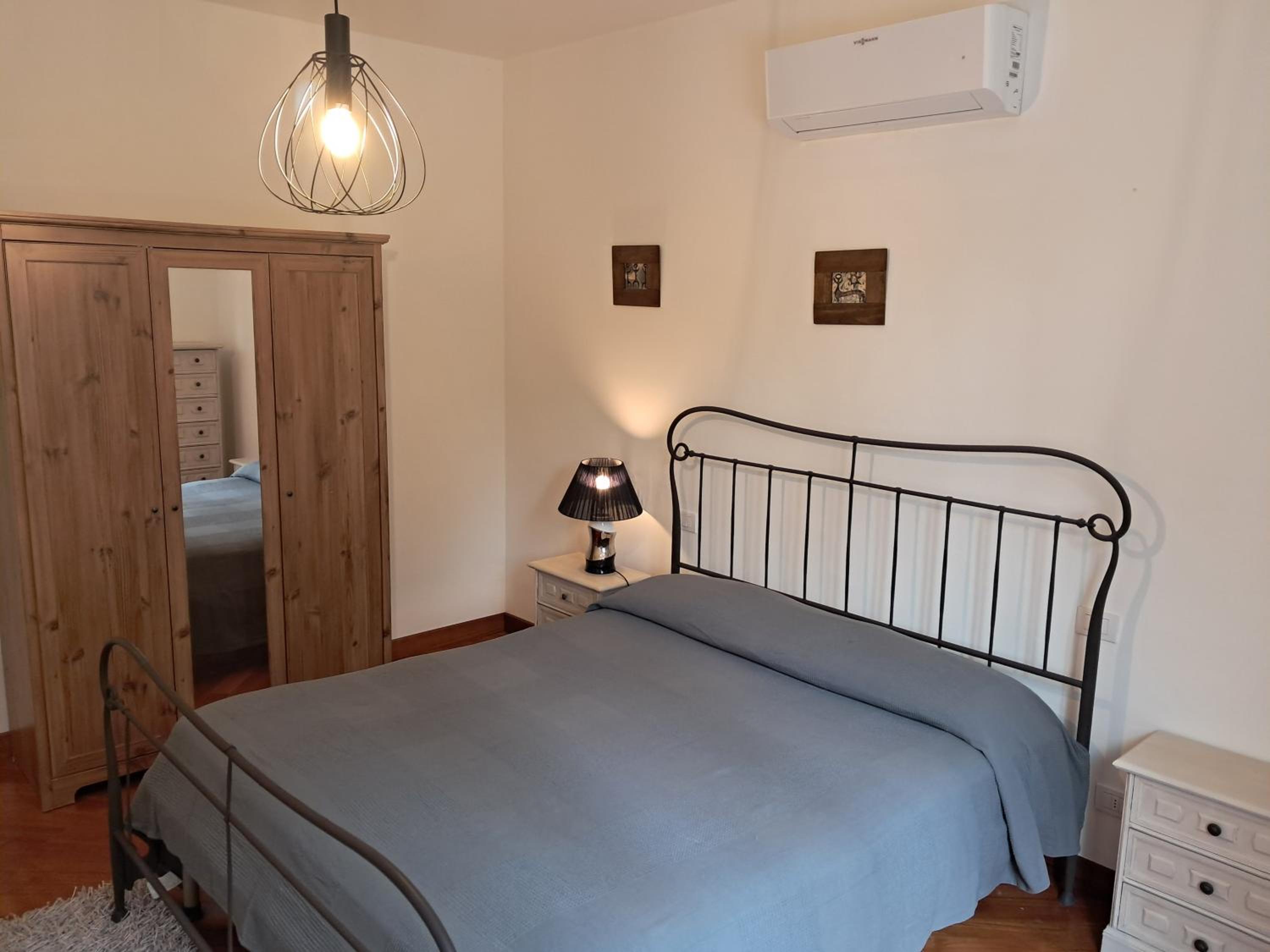 Biancolilla House