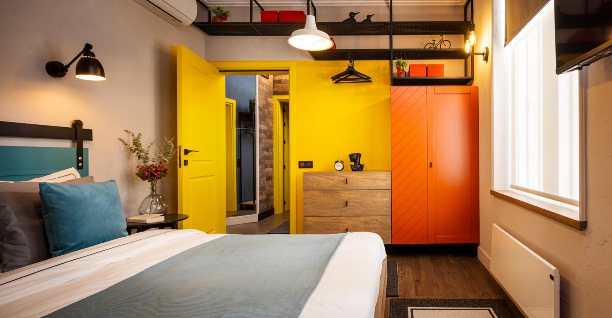 5 Vintage Guest House