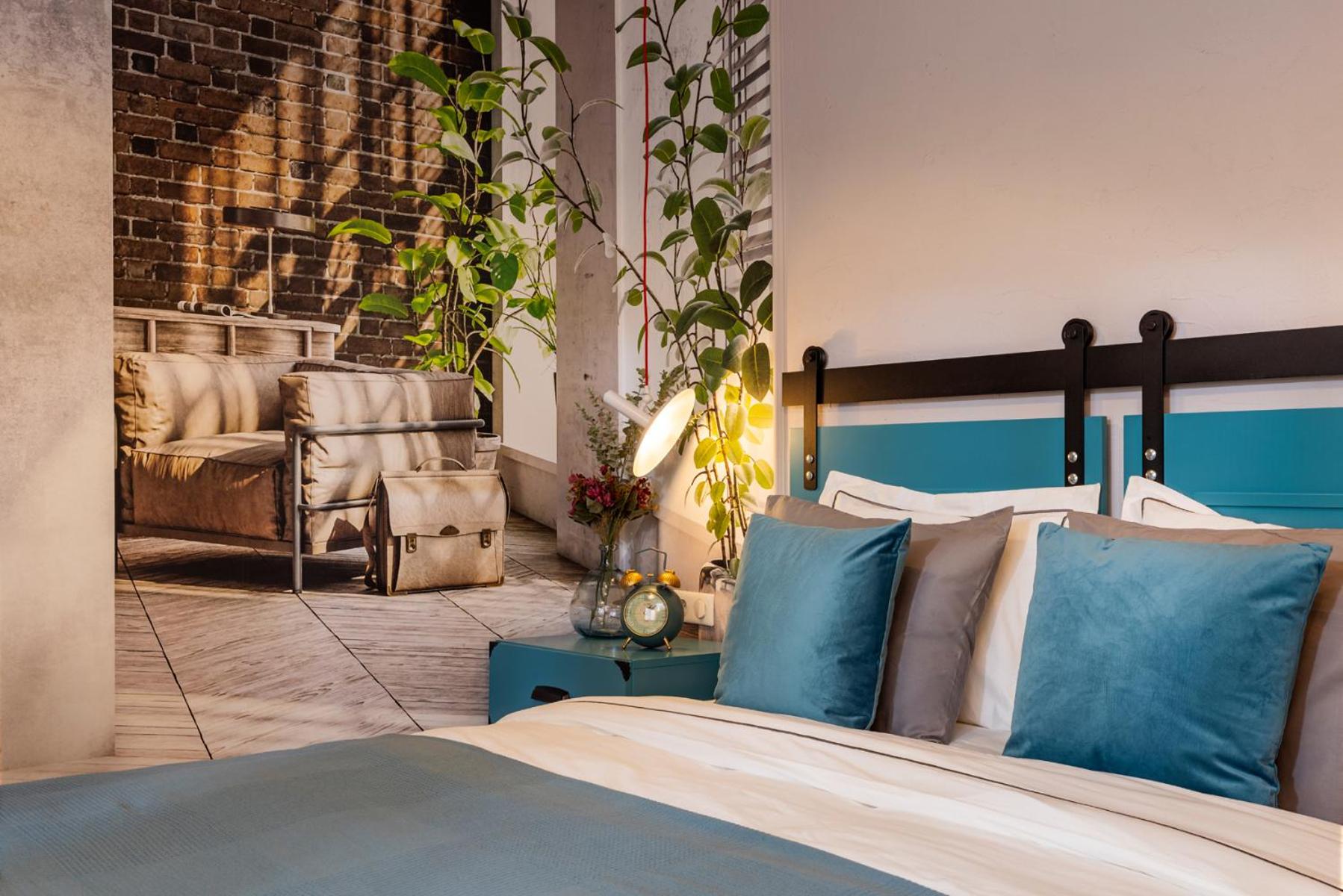 5 Vintage Guest House