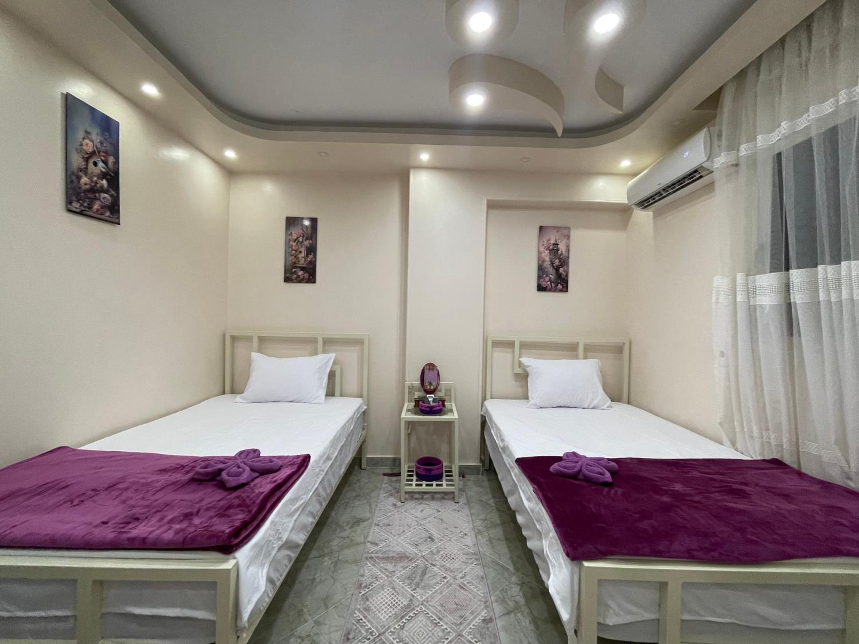 Rental Room in Apartment in Giza only Female
