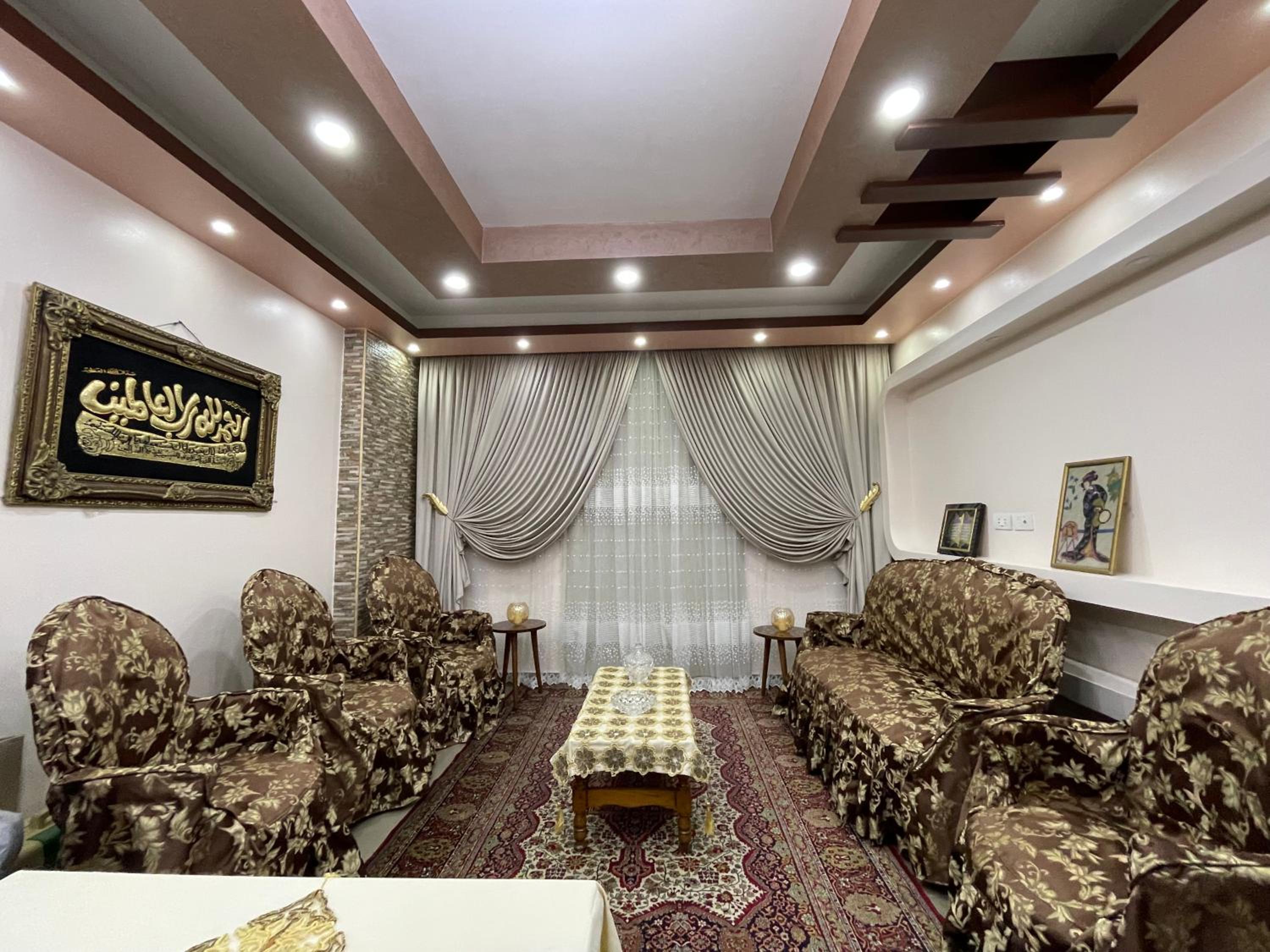 Rental Room in Apartment in Giza only Female