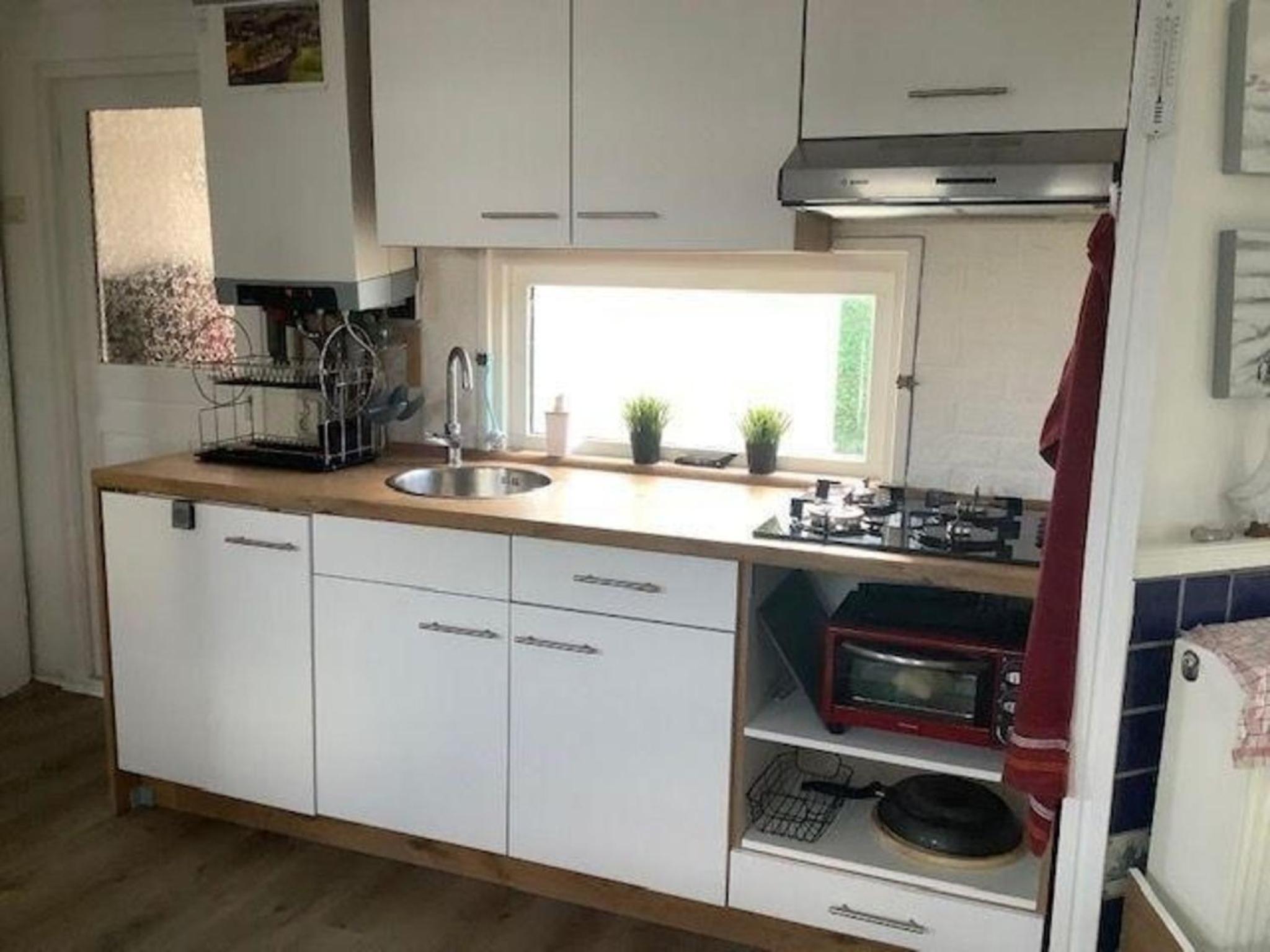 Chalet "Meise" mit 2 Schlafzimmer, überdachte Terrasse, Gasheizung und eingezäunten Garten hundefreundlich view 3