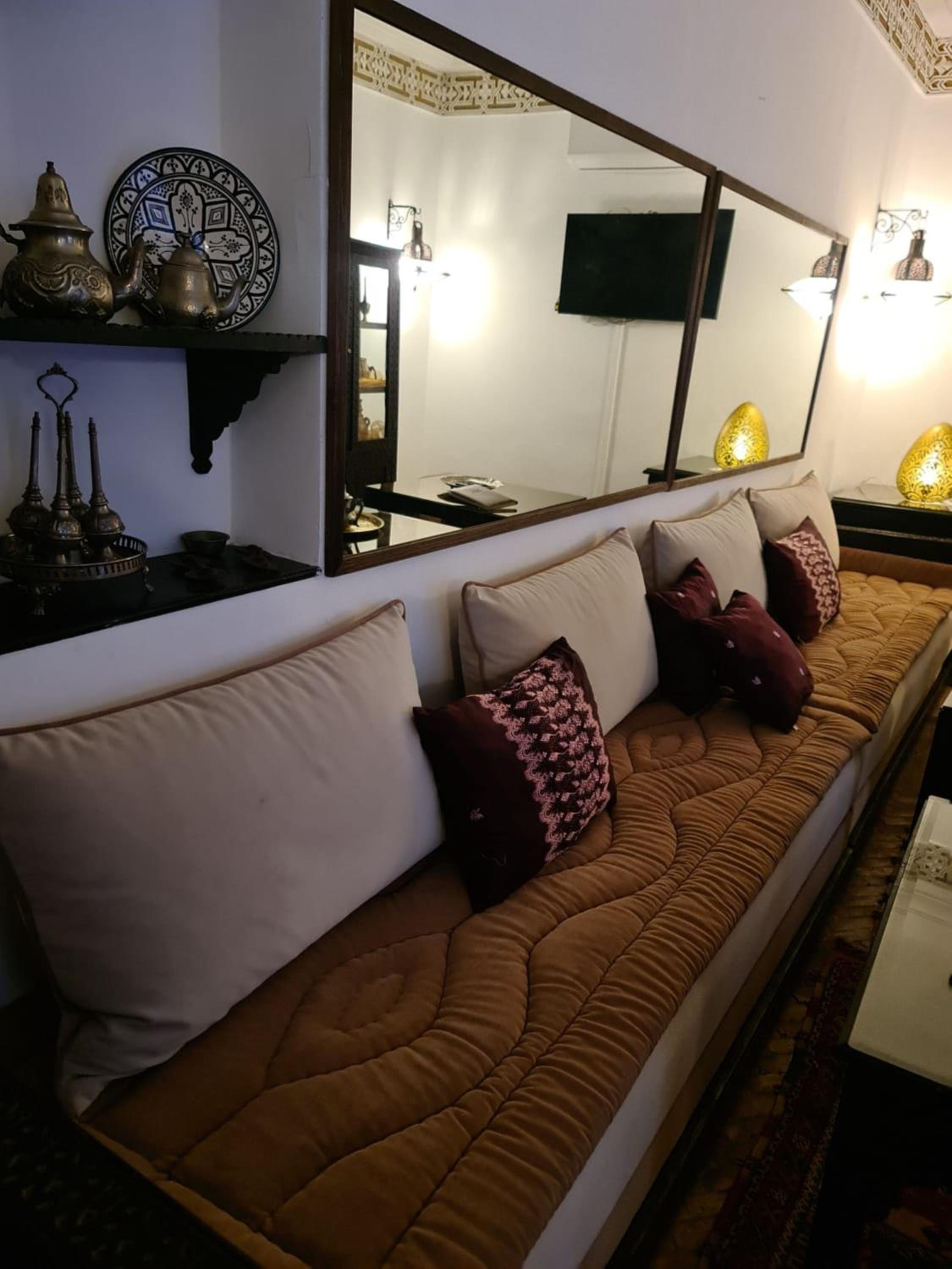lounge