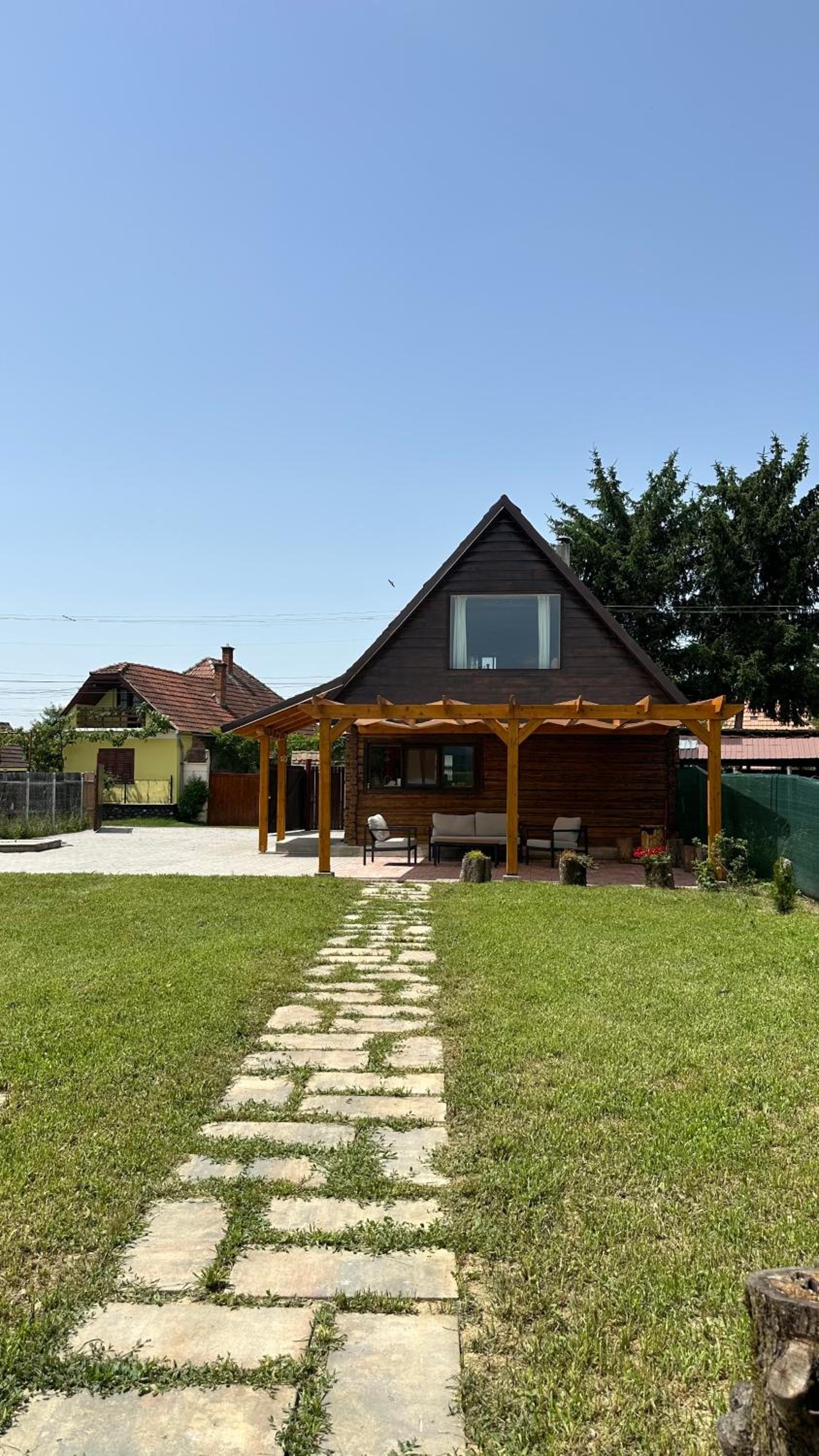 Căsuța cu tihnă view 5