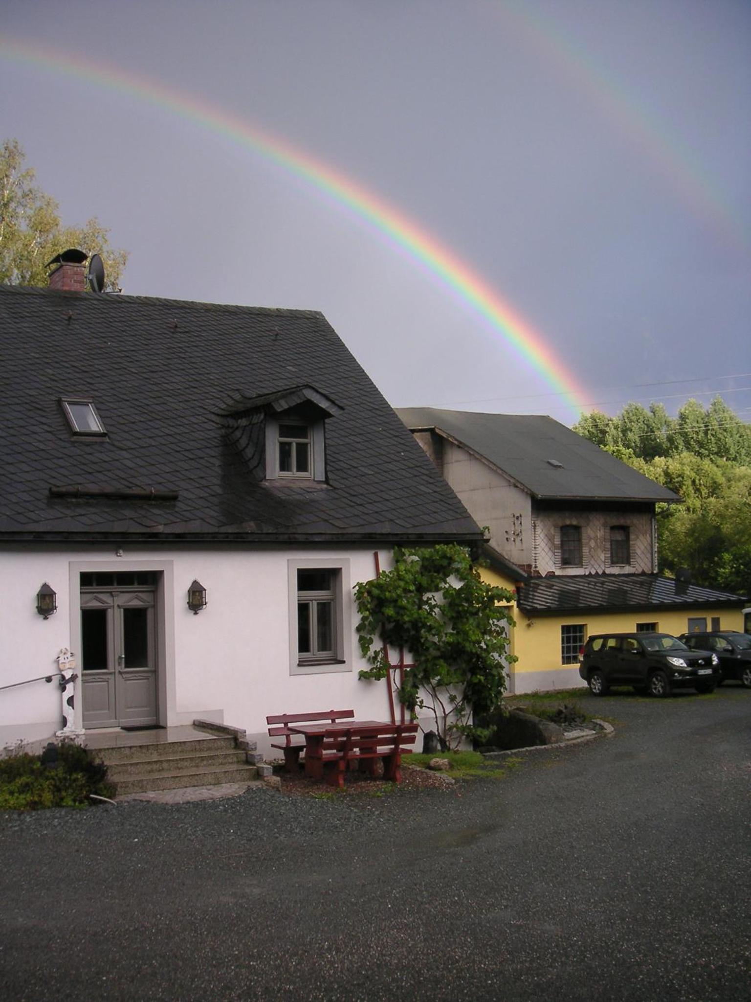 Hammerschloss Unterklingensporn view 3