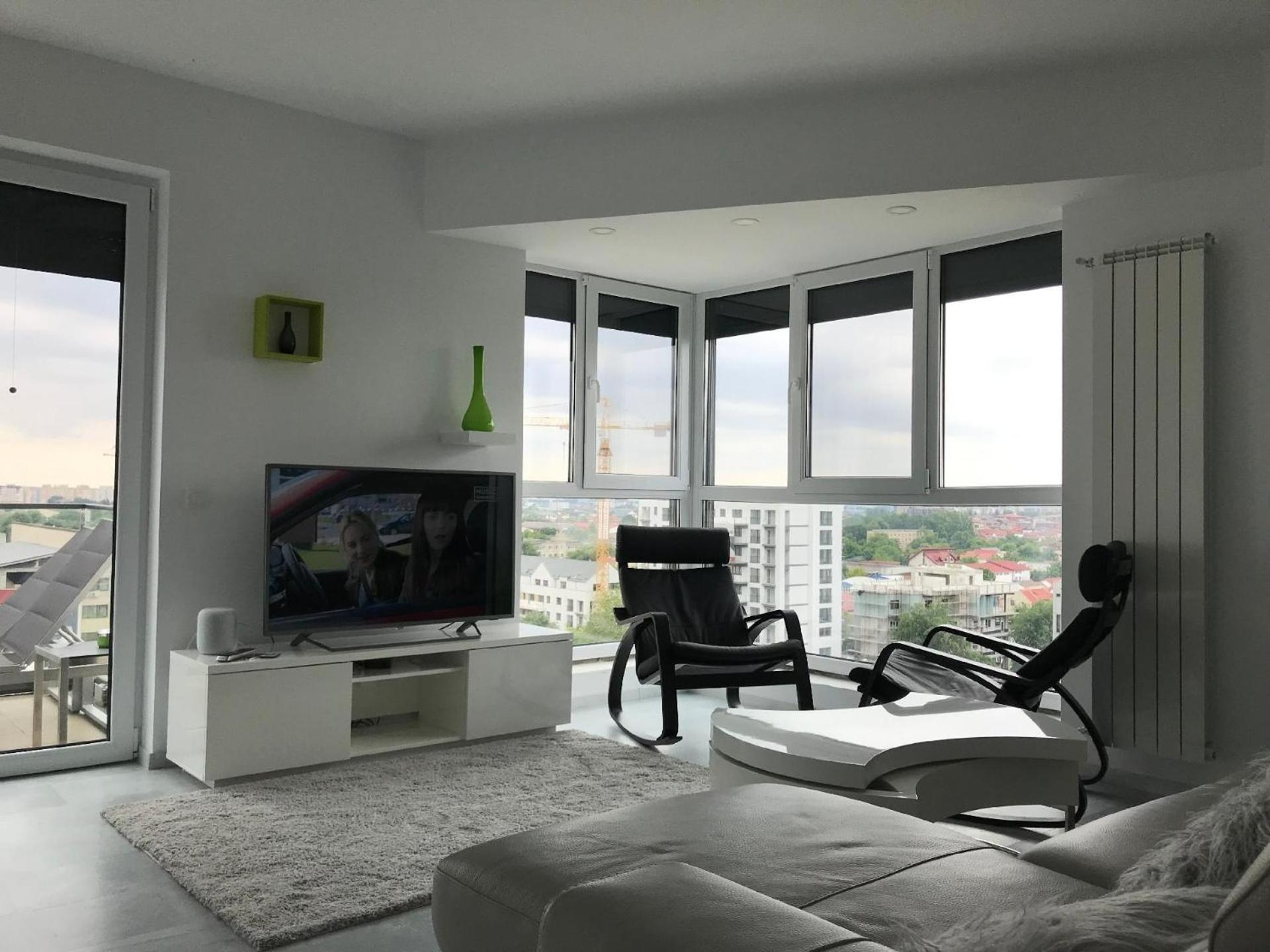 Appartement in Militari mit Garten view 3