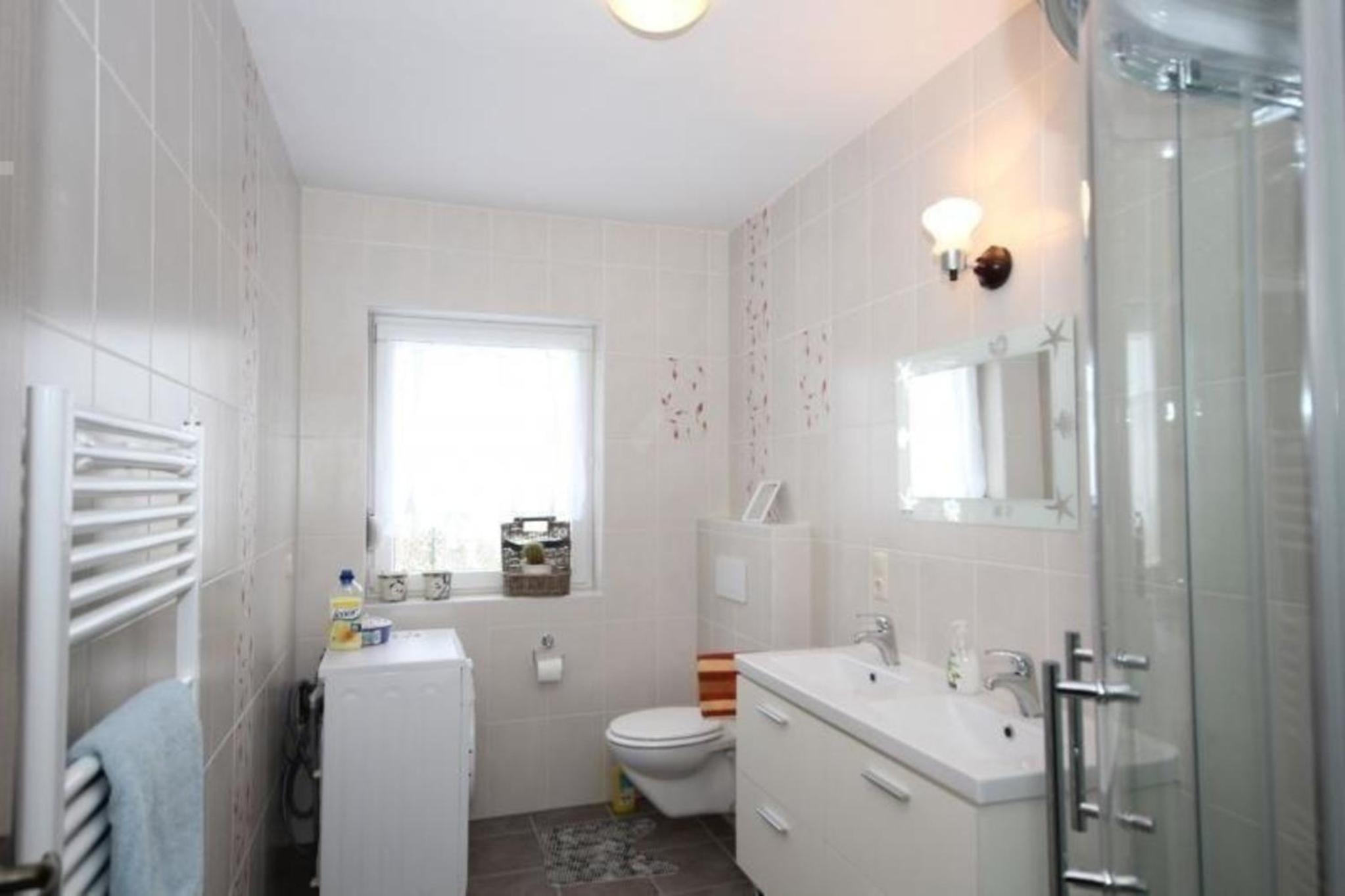 Moderne Erdgeschosswohnung Mit Blick Auf Hiddensee
