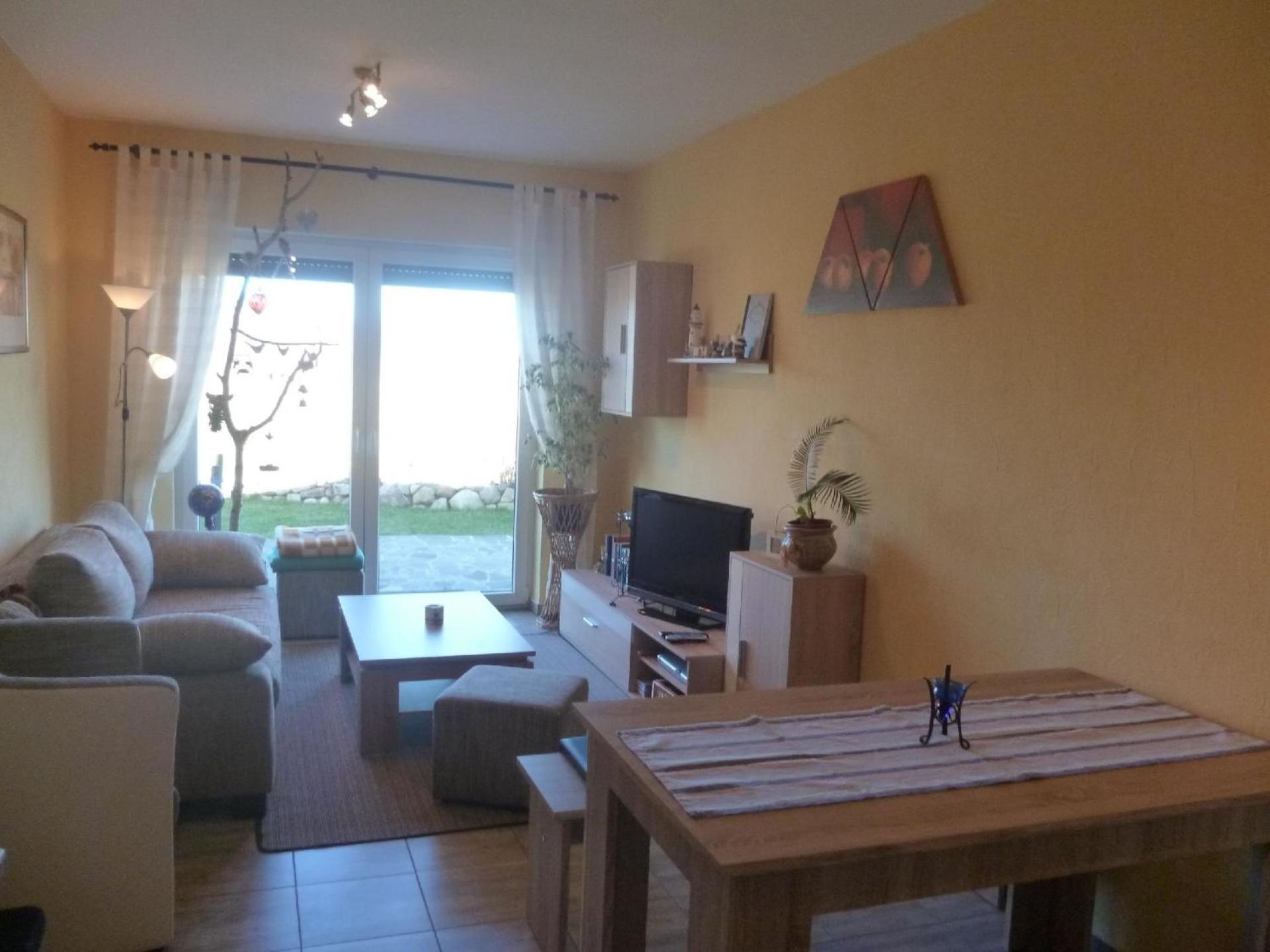 Moderne Erdgeschosswohnung Mit Blick Auf Hiddensee
