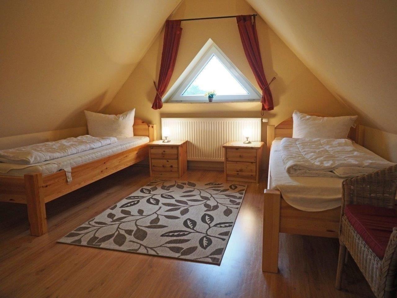 Schönes Ferienhaus in Wohlenberg mit Terrasse