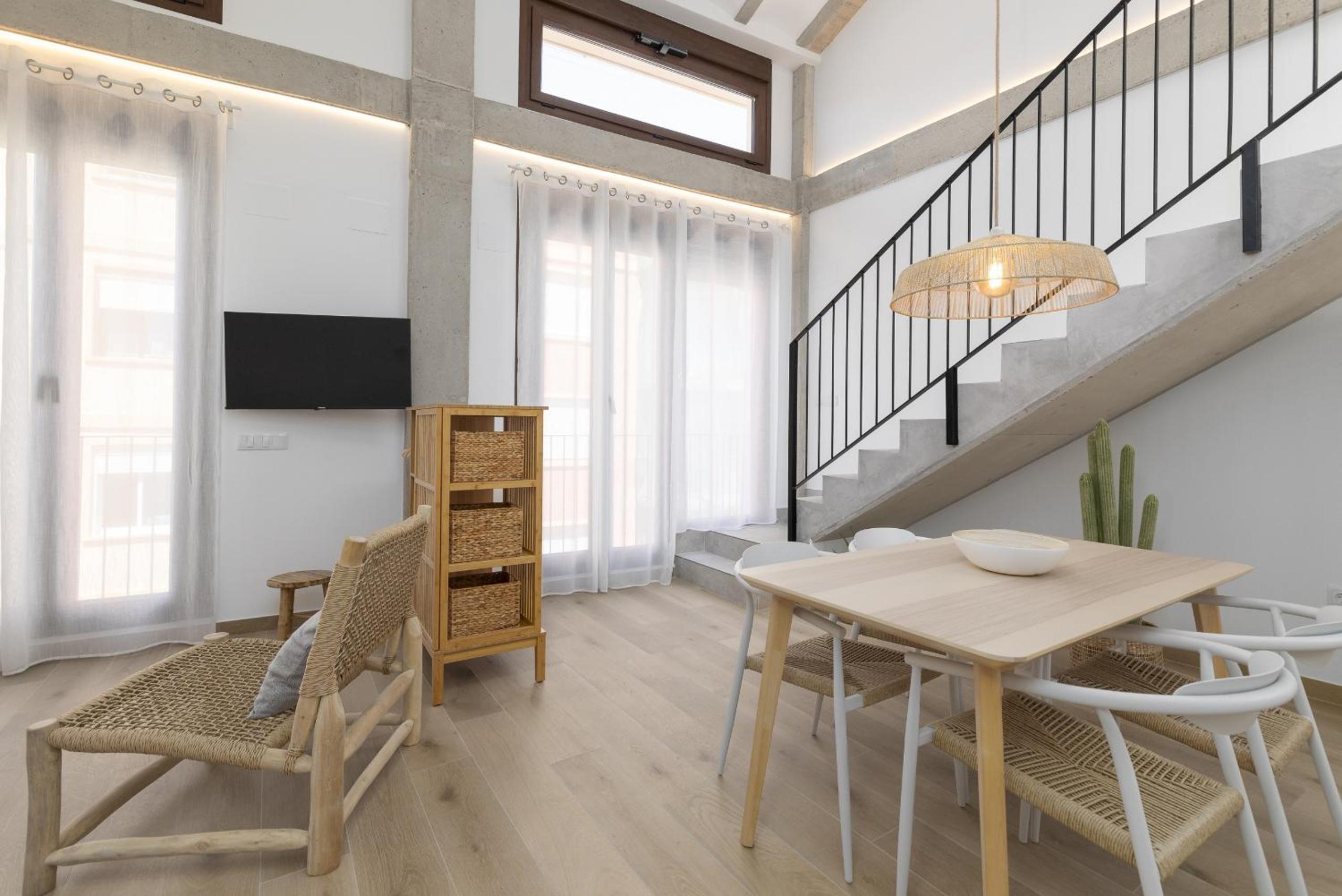 ApartUP Ca La Leni Beach V view 2