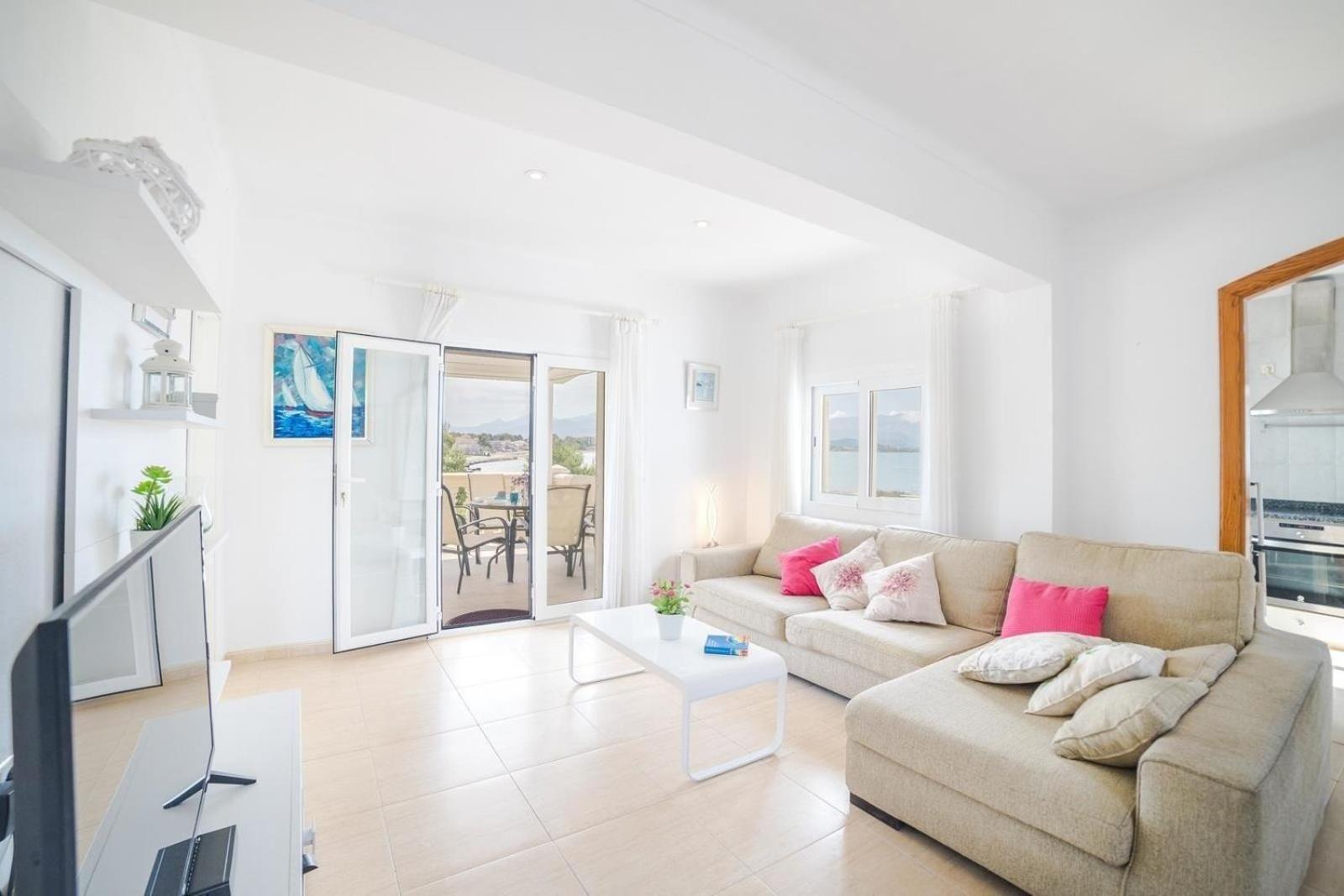 Schöne kürzlich renovierte Wohnung mit Klimaanlage und Meerblick in Barcarés