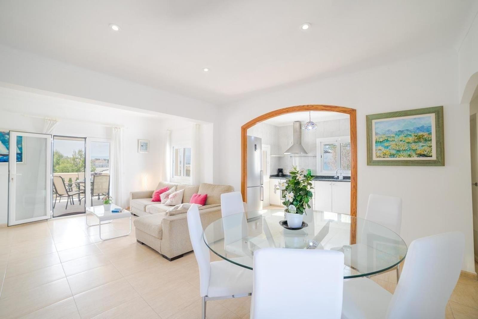 Schöne kürzlich renovierte Wohnung mit Klimaanlage und Meerblick in Barcarés