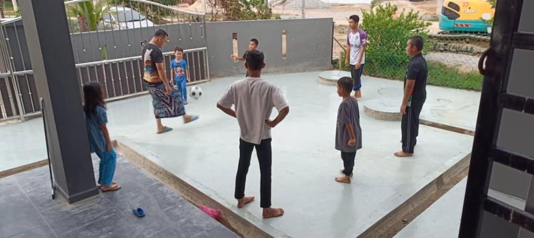 Homestay Haura Bella