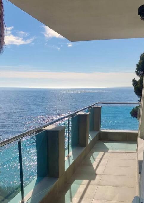 Villa en el Acantilado