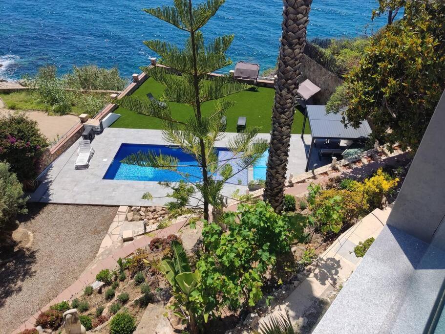 Villa en el Acantilado