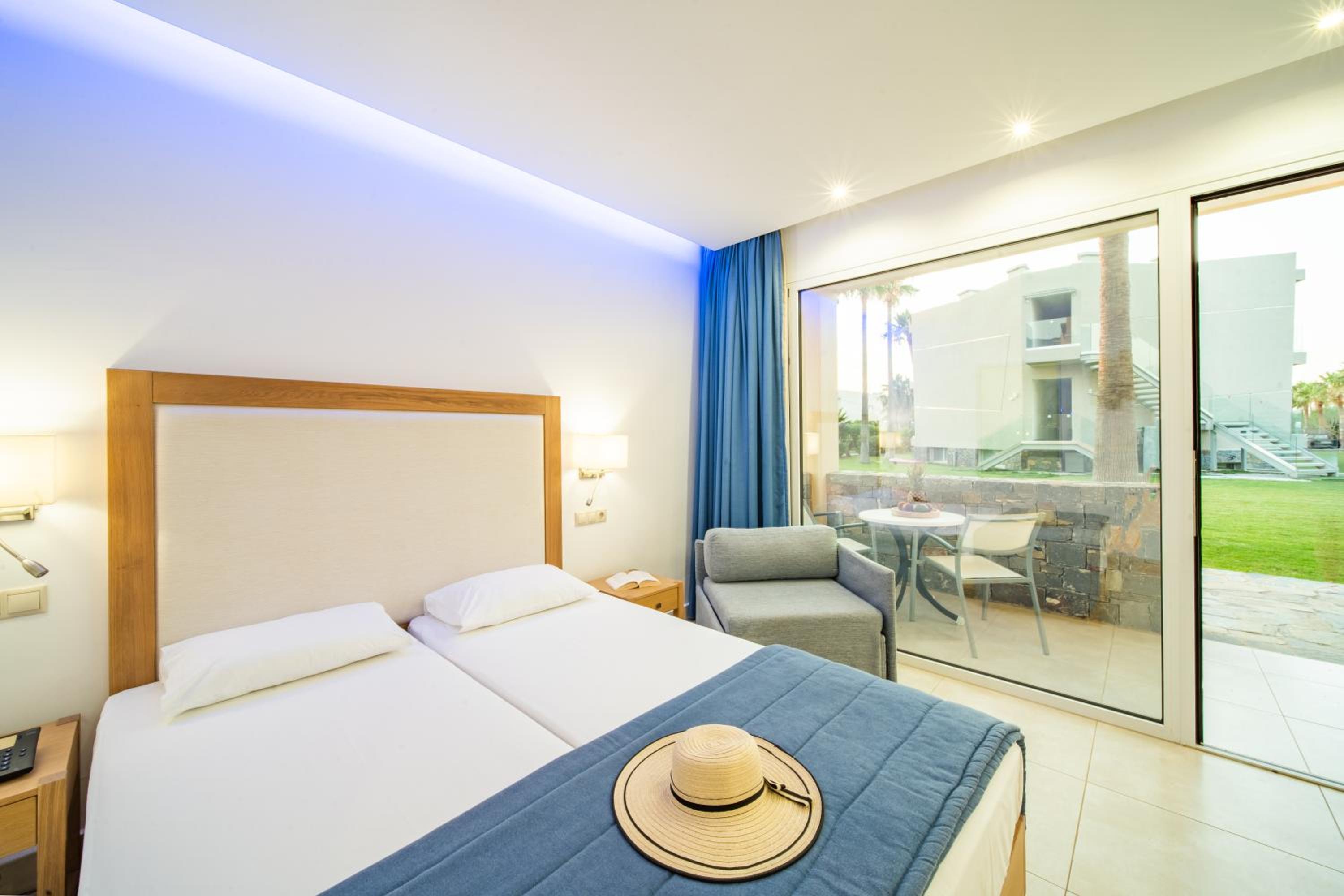Malia Vacations - Aeolos Beach Resort - Property Image 6