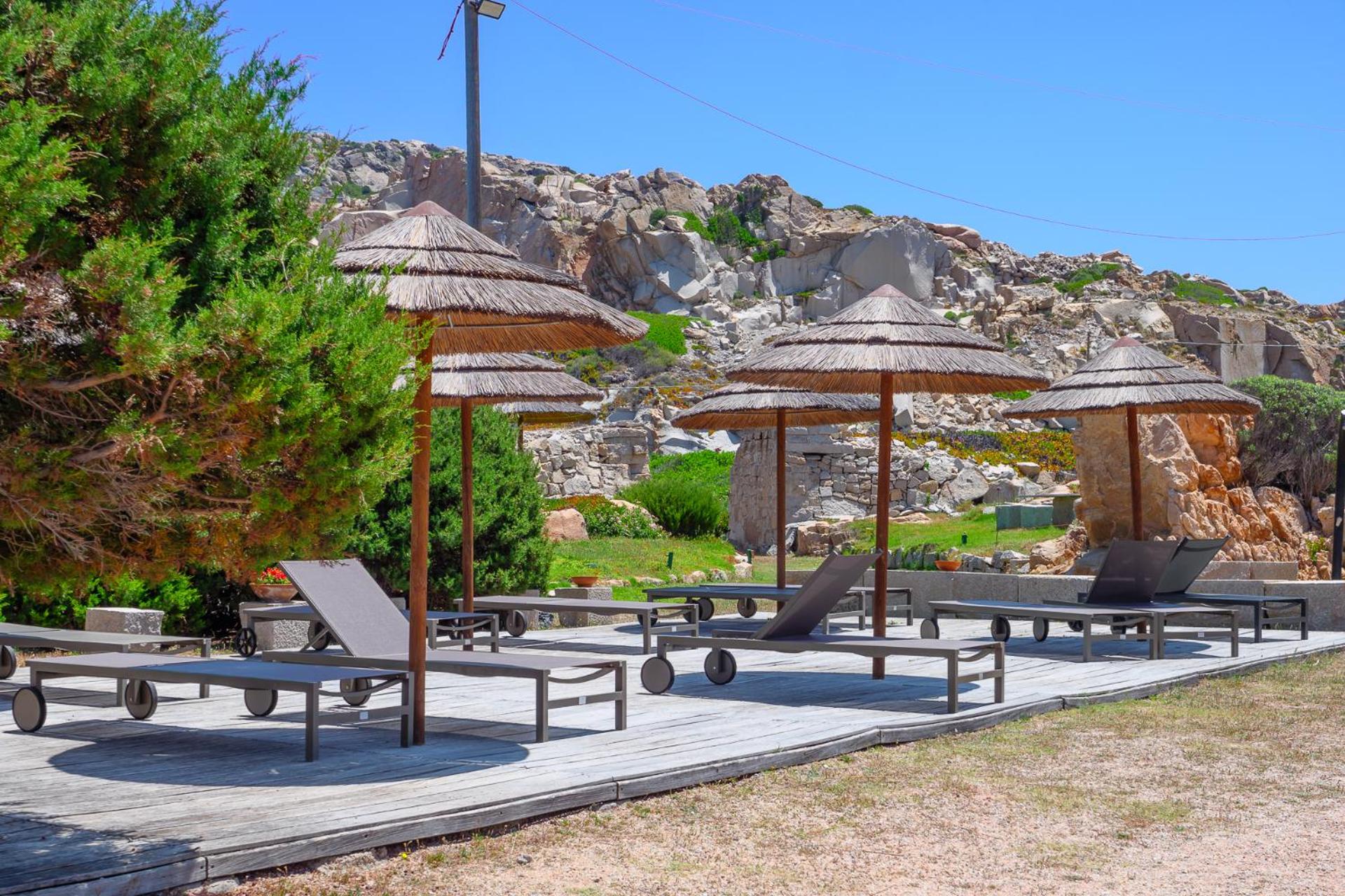 Villa Itaca - Swimming pool by the Sea view 4