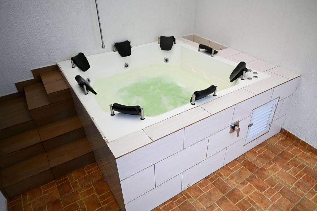 Casa vacacional en Cundinamarca con jacuzzi