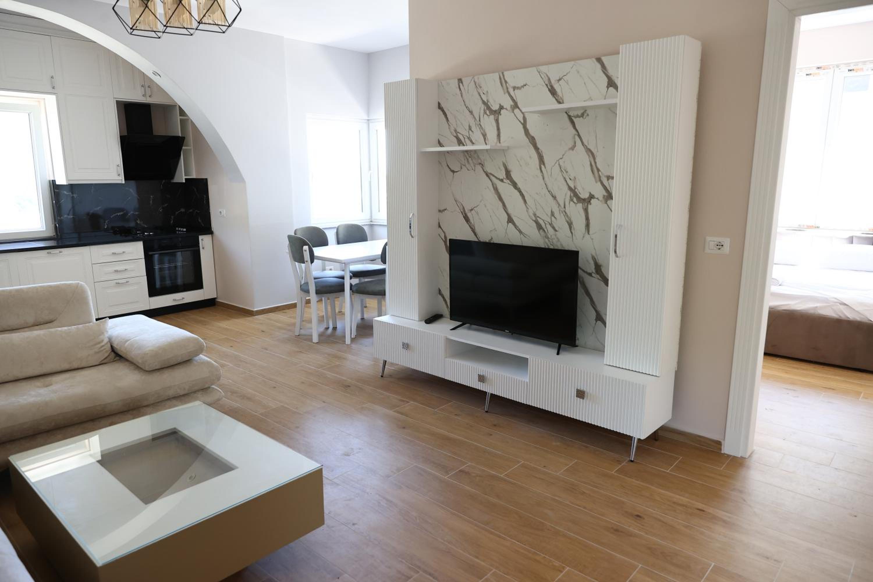 luxury villa 2 km from the sea