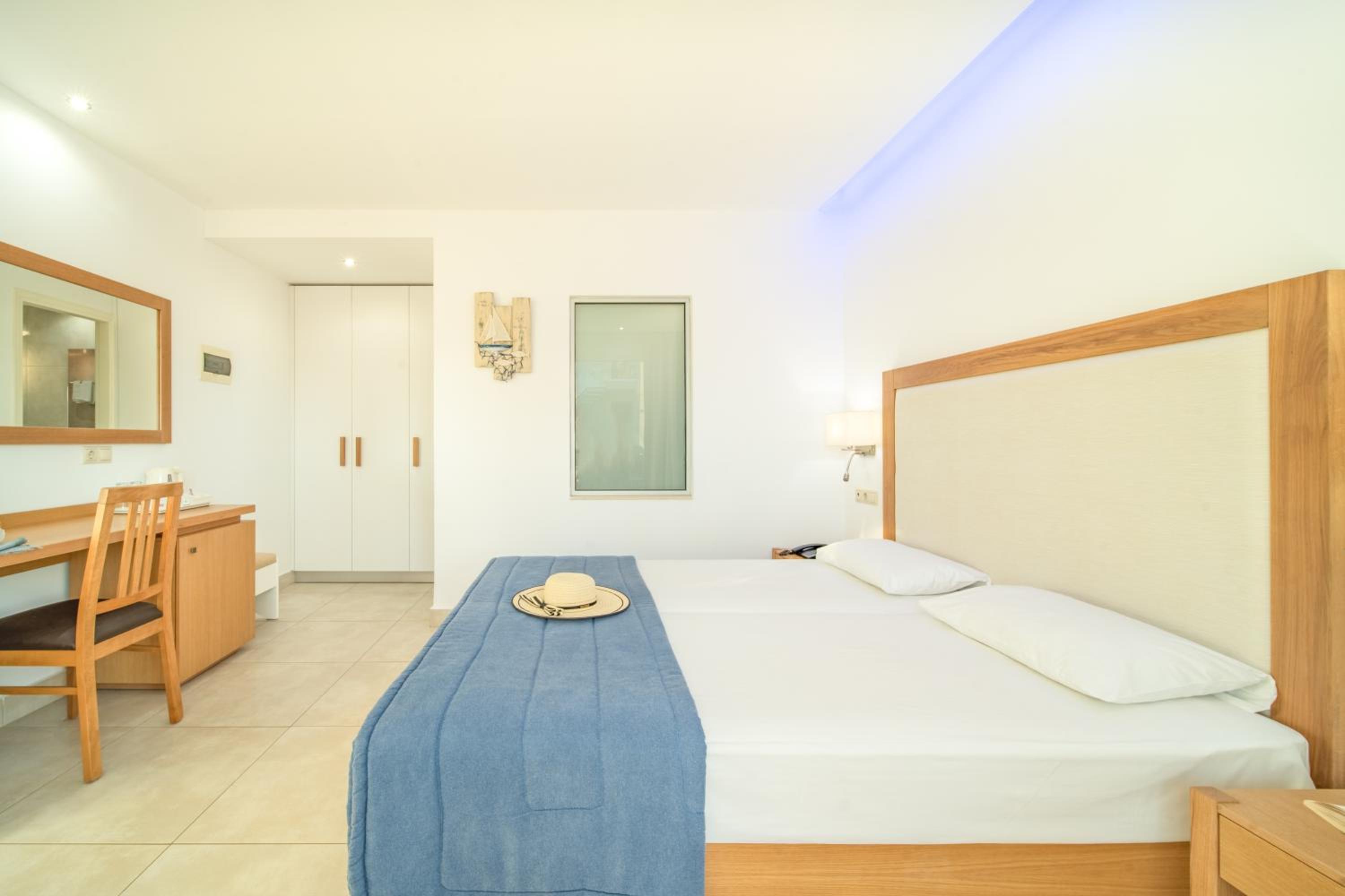 Malia Vacations - Aeolos Beach Resort - Property Image 4