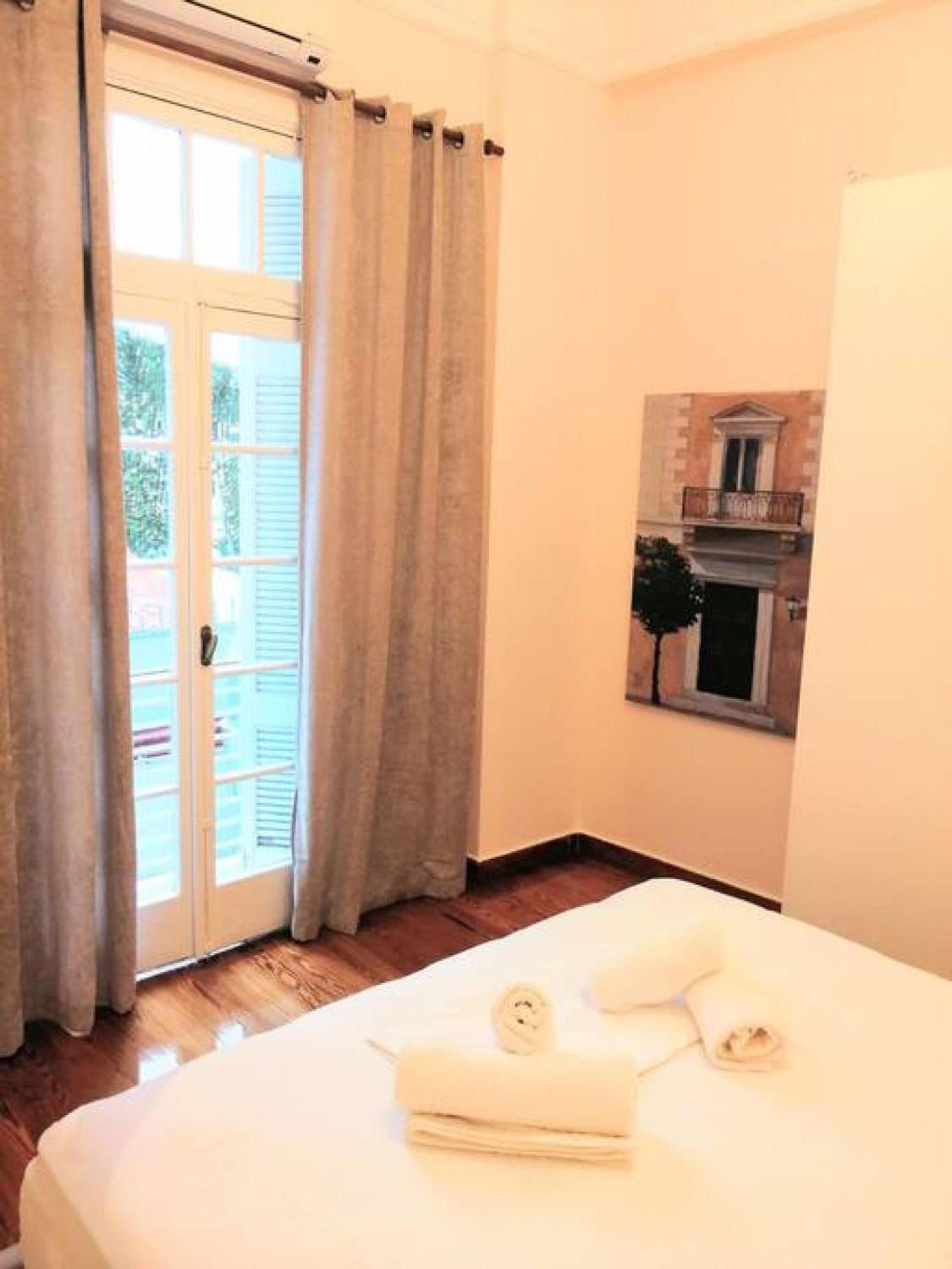 Elegant apartment in Syntagma square photo 3