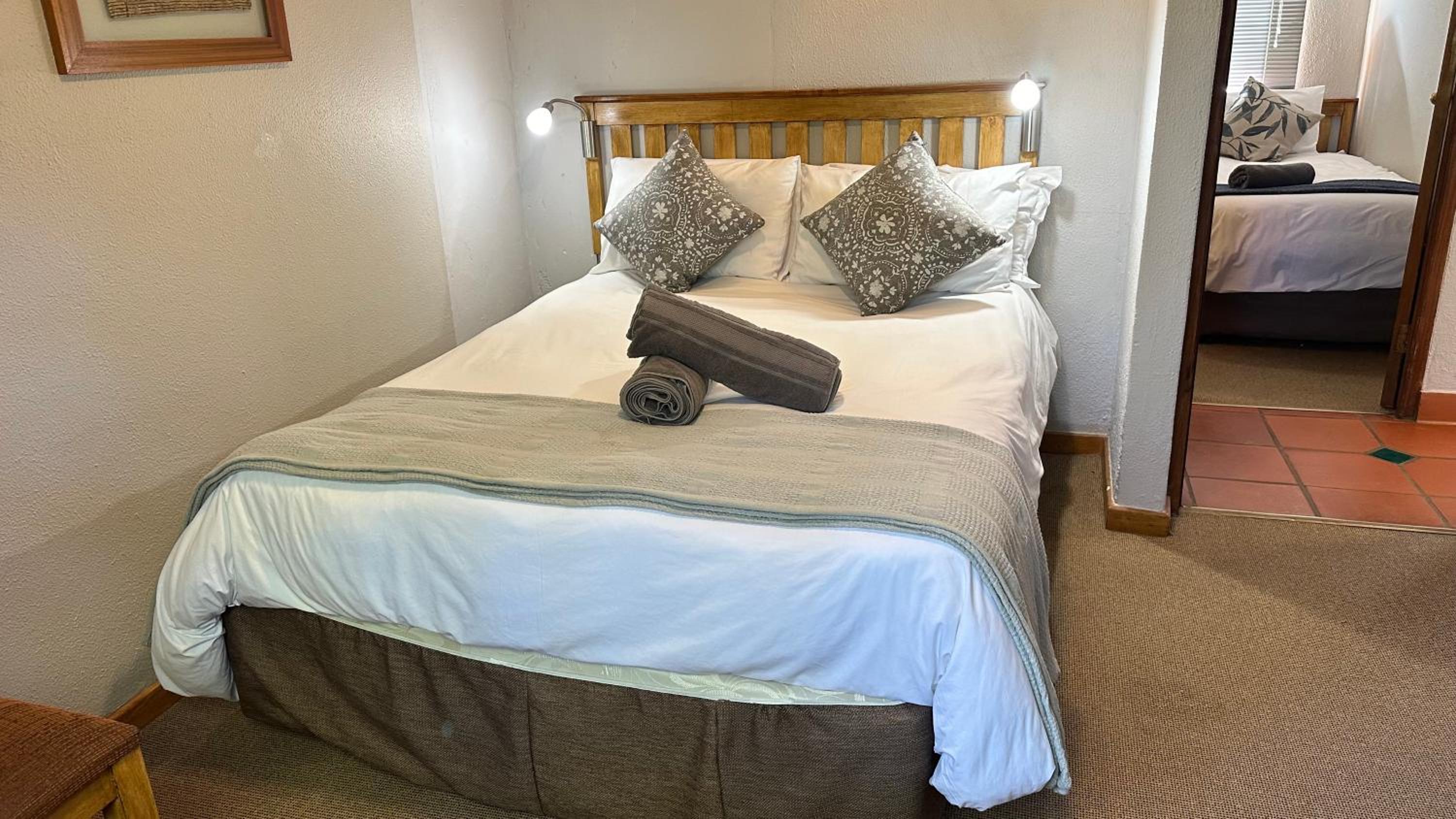 White River Selfcatering at Greenway woods House no 9 view 4