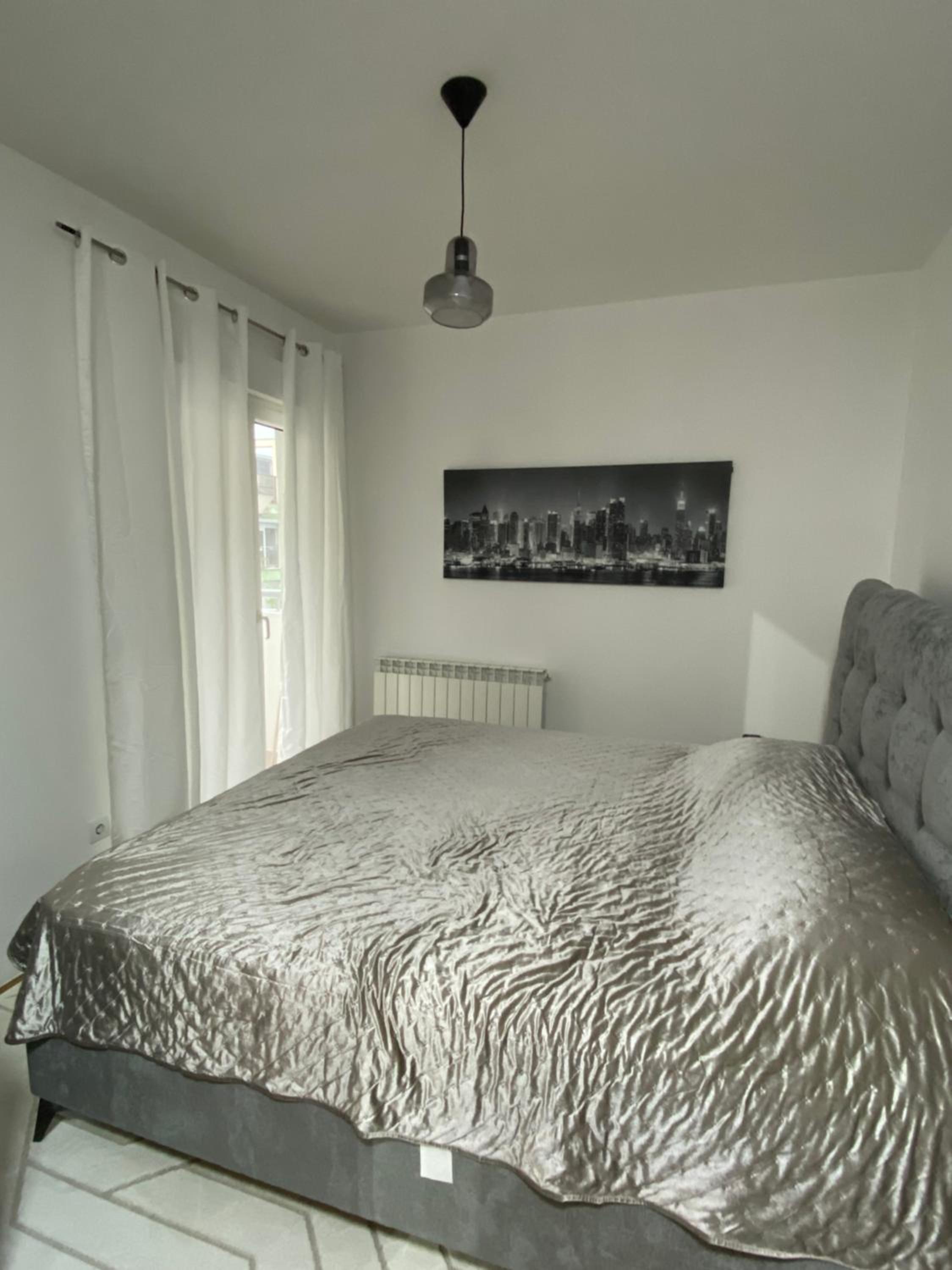 FF Apartments view 4