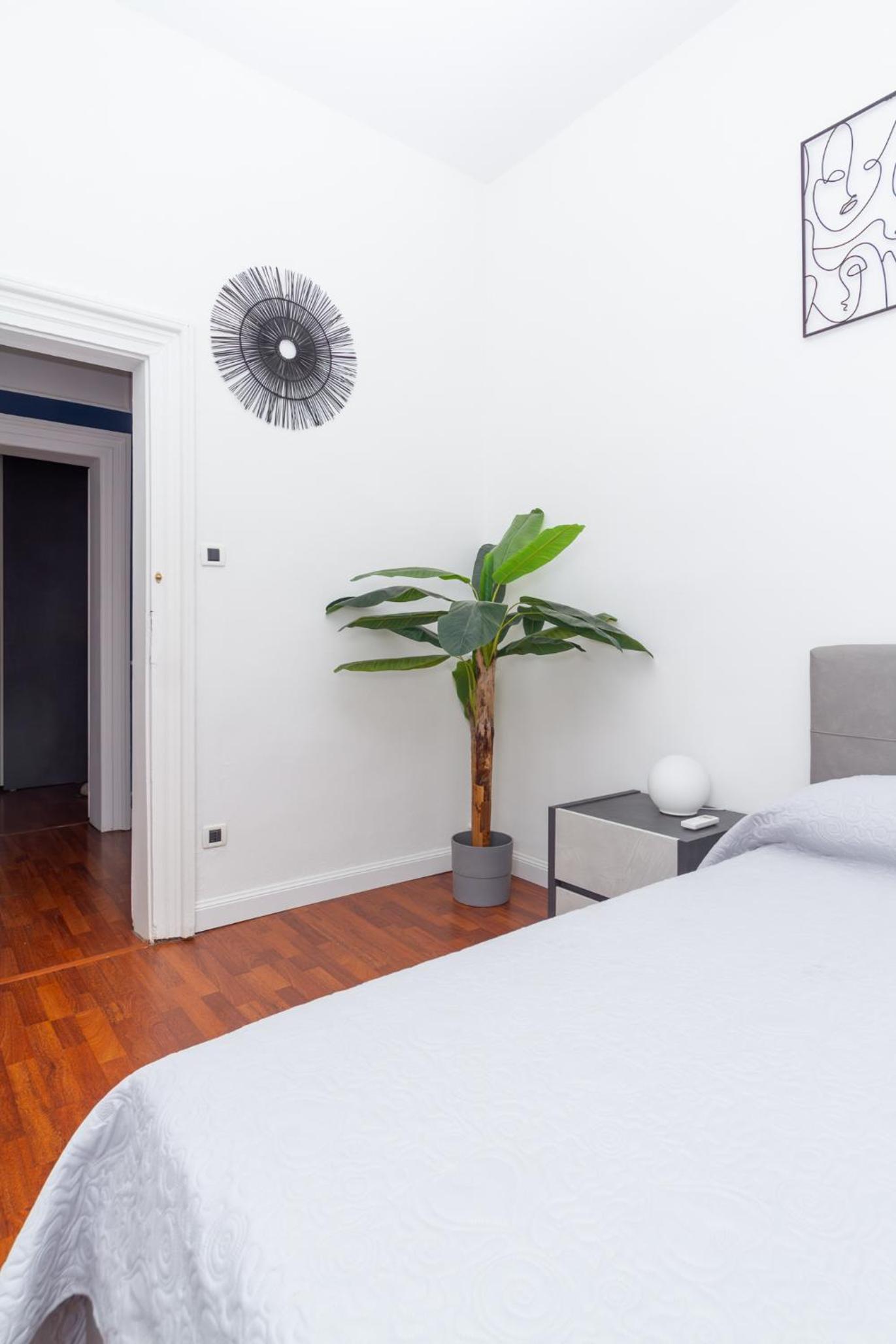 Opera Venice Apartment view 3