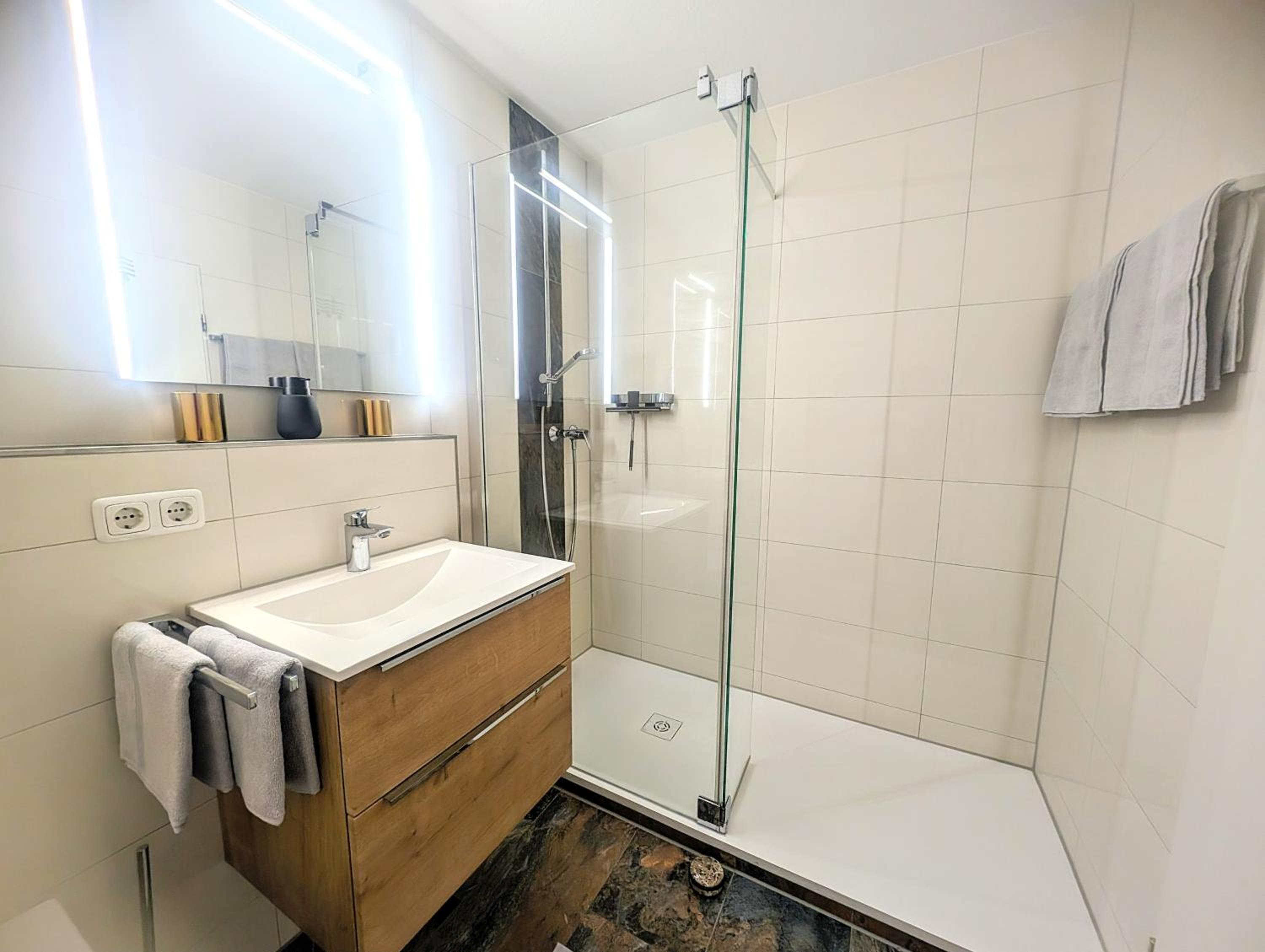 Ferienwohnung AllgäuGlück im Ferienpark Oberallgäu mit Hallenbad, Sauna, WLAN