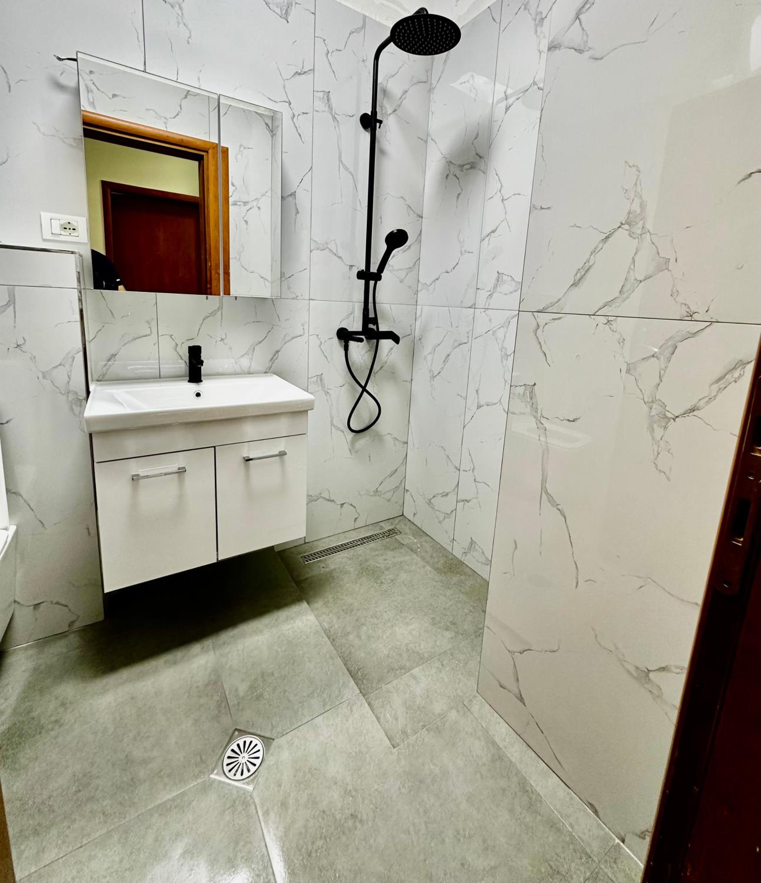 AE Apartment Himara, Your Vacation Place