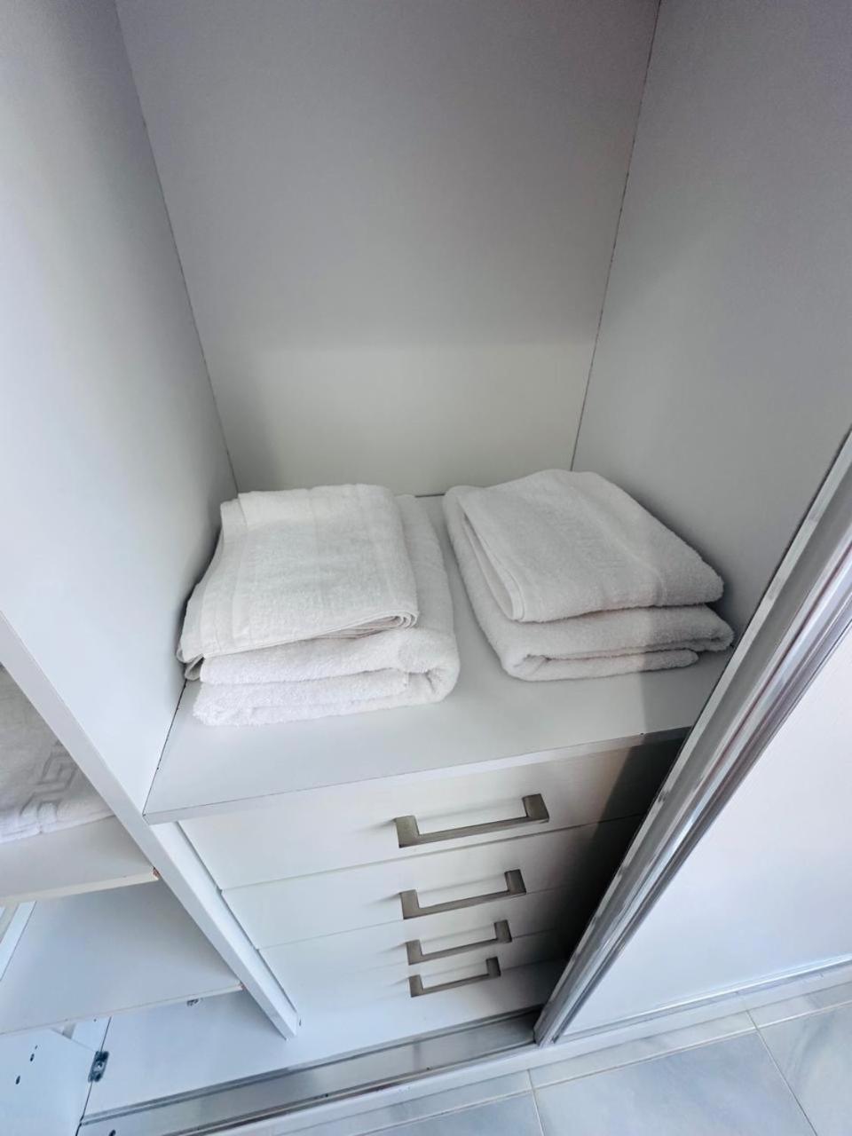 AE Apartment Himara, Your Vacation Place