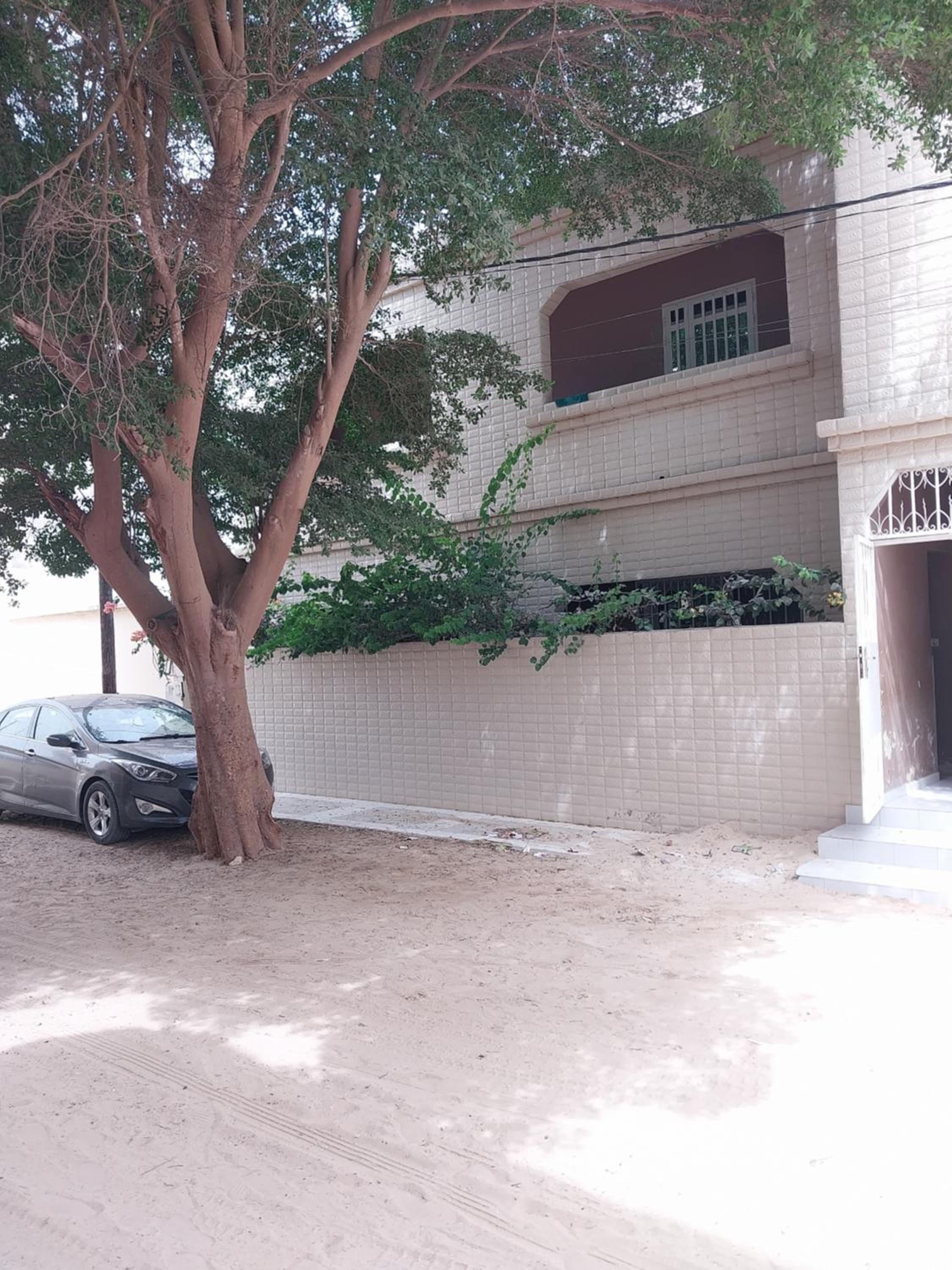 Chez Ousmane Fall ASECNA apparemment F2