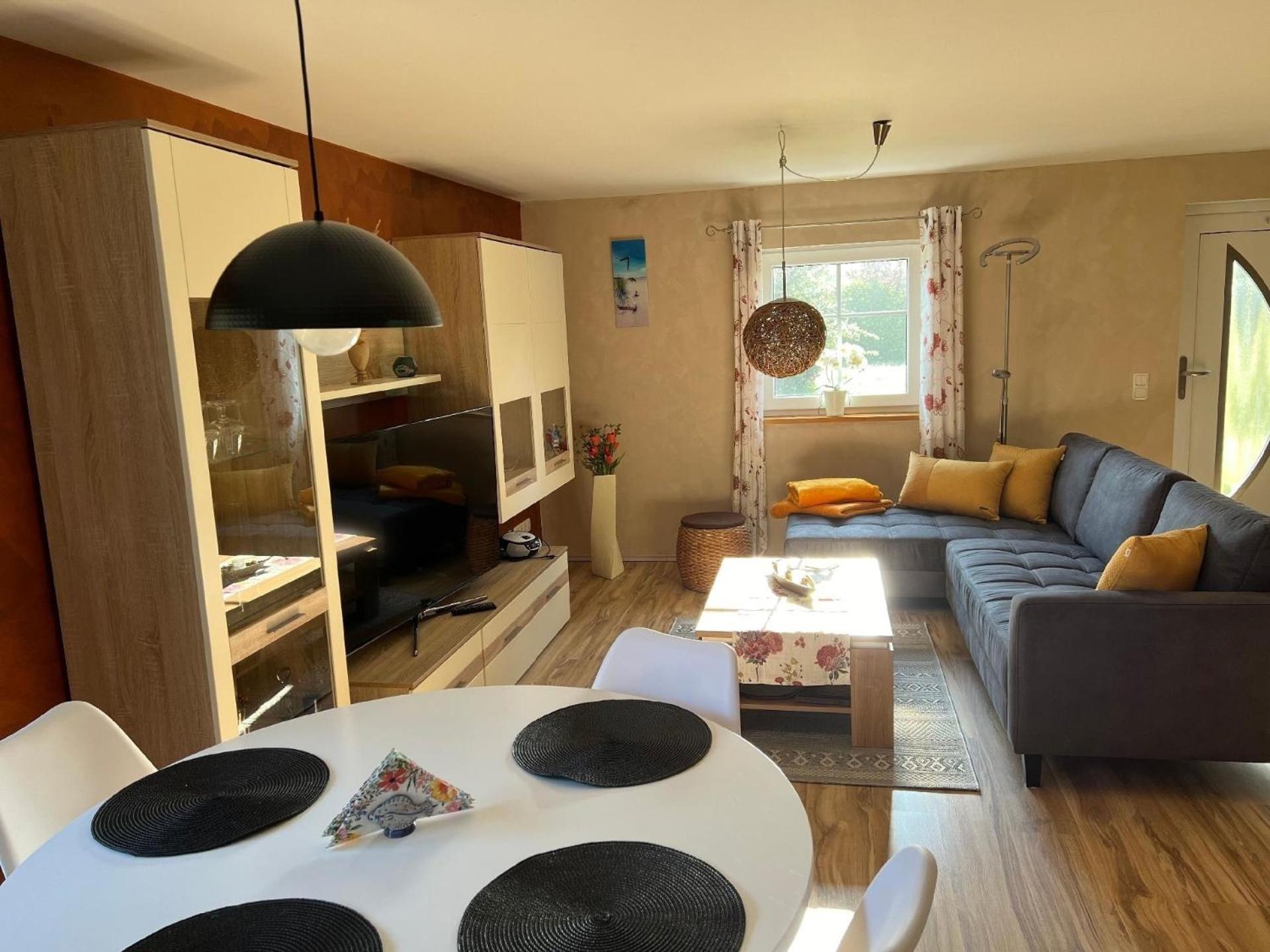 Gemütliches Ferienhaus Mit Eigener Terrasse