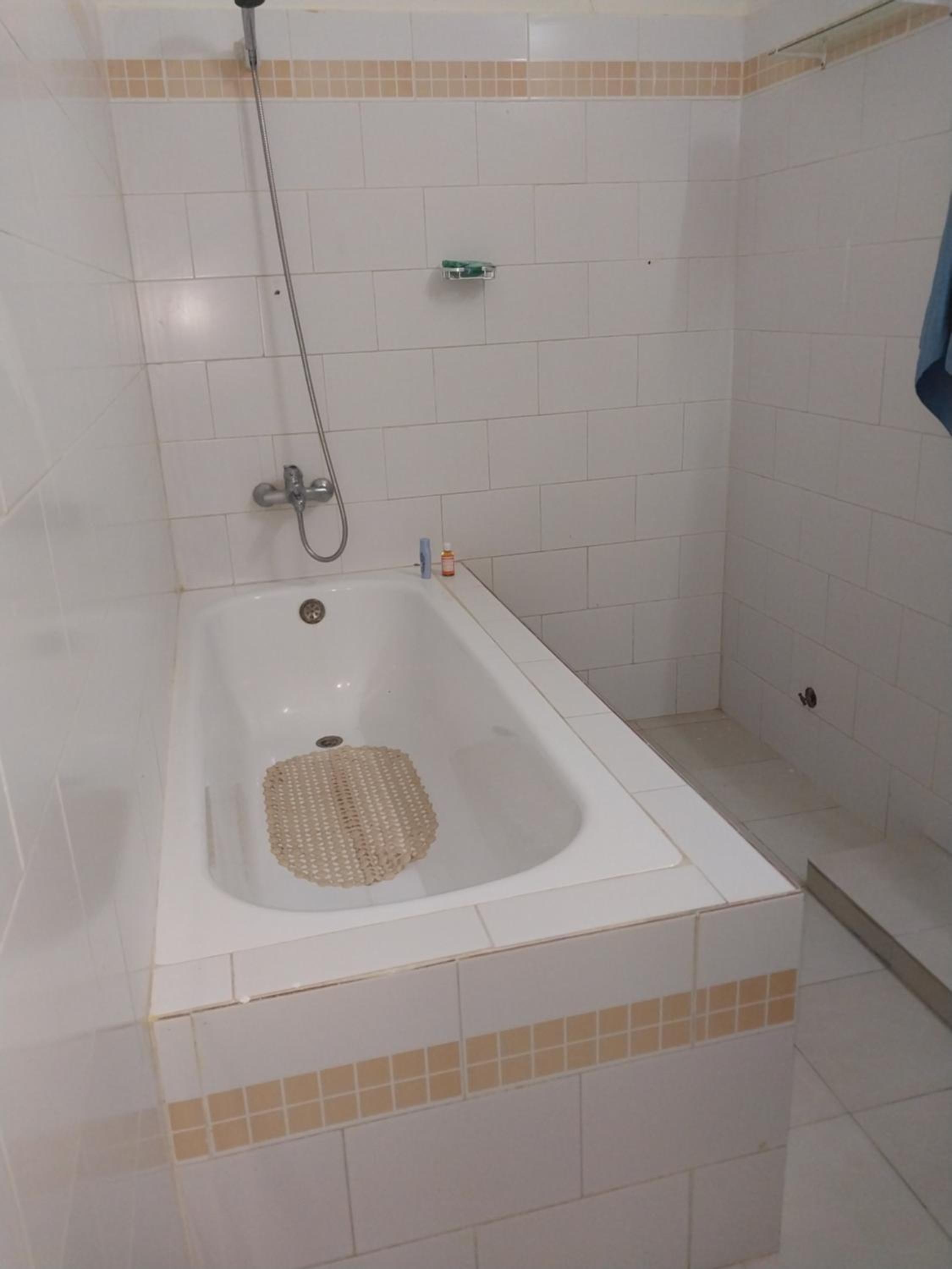 Chez Ousmane Fall ASECNA apparemment F2