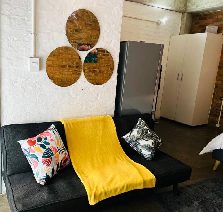 Vibrant Maboneng Studio-Perfect For Exploring Jozi