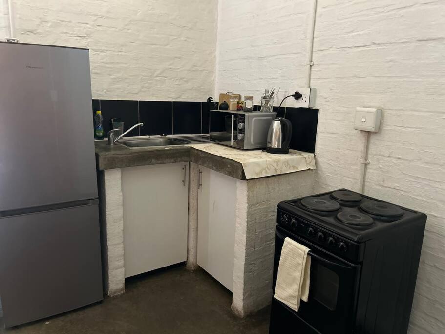 Vibrant Maboneng Studio-Perfect For Exploring Jozi