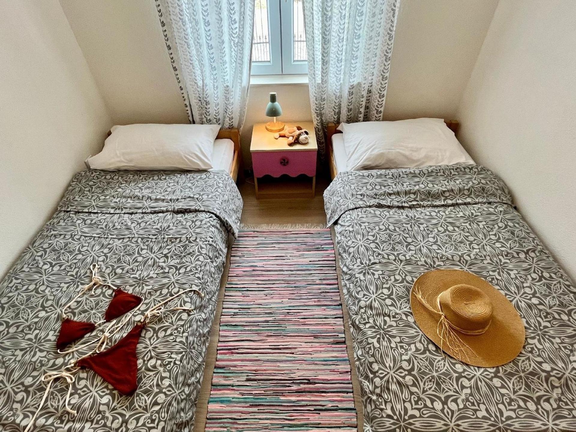 Ferienwohnung Stela In Karin Gornji view 2