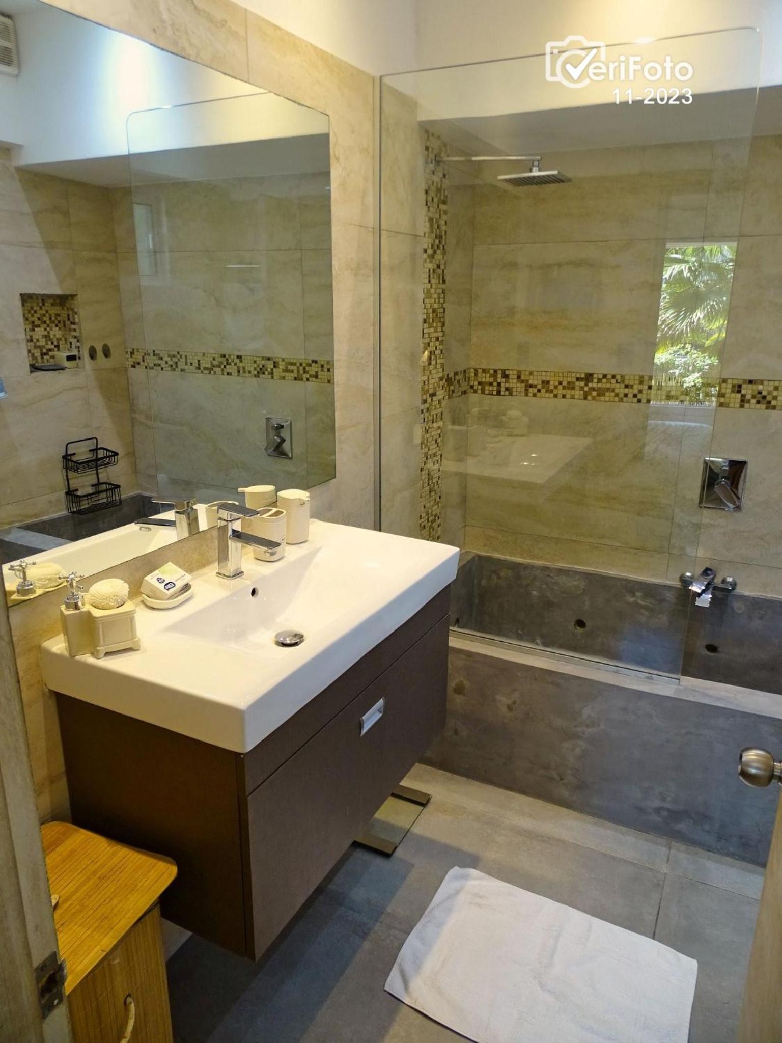 Casa Camelot view 5