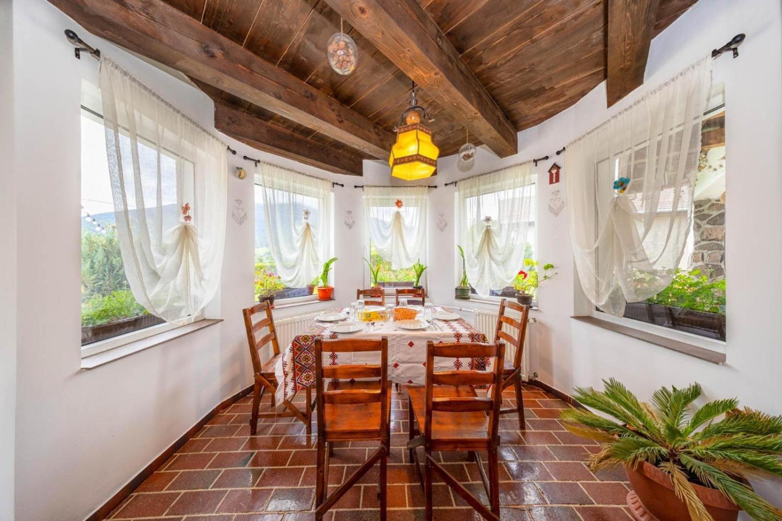 Cabana la Flo