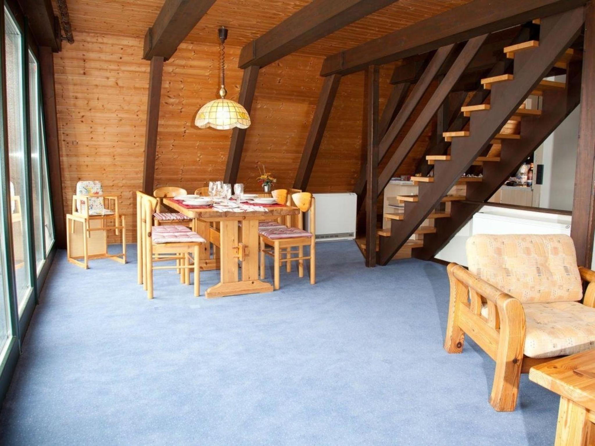 Ferienhaus in Fedderwardersiel mit Terrasse und Garten