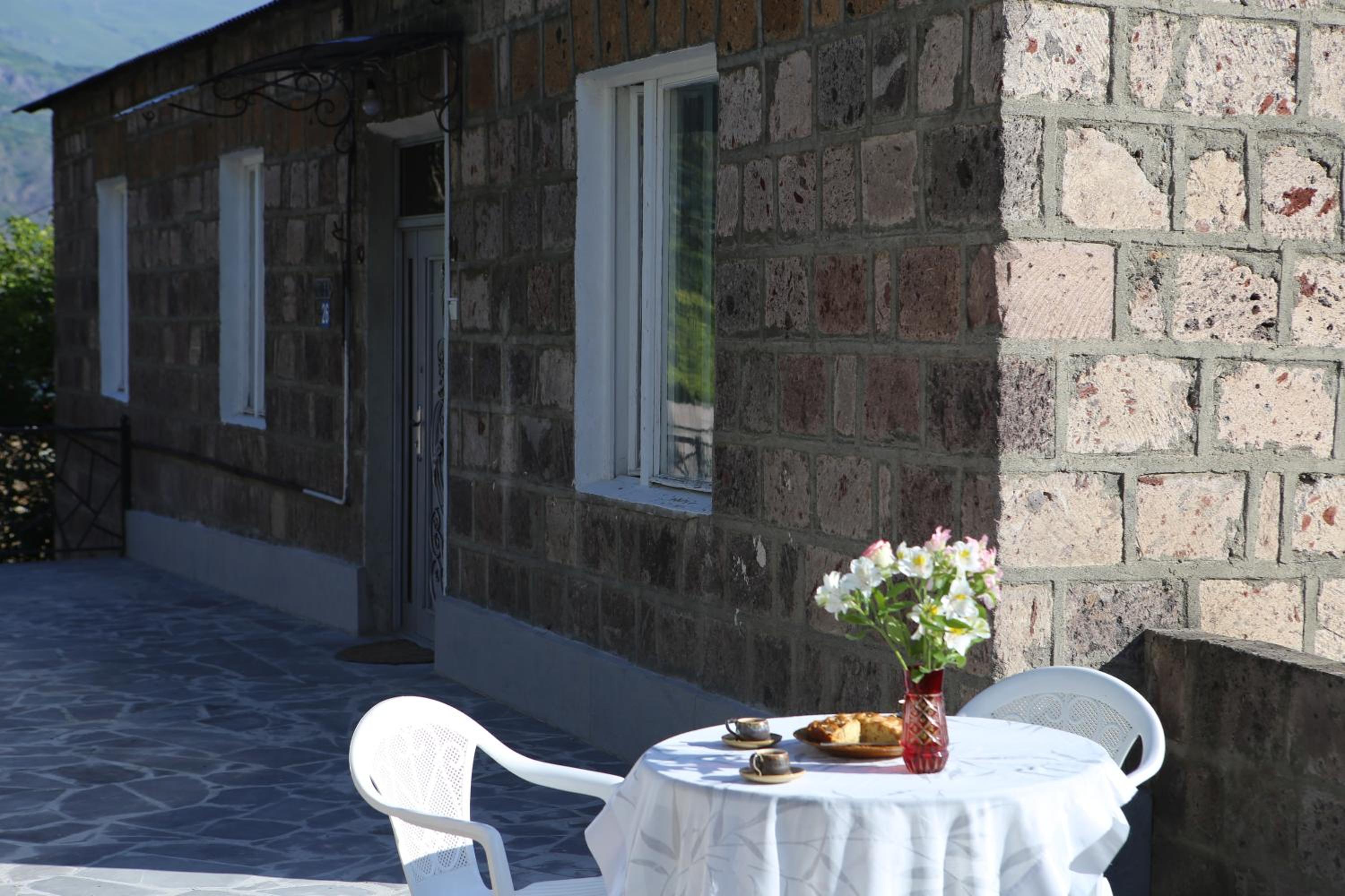 Collage Guesthouse