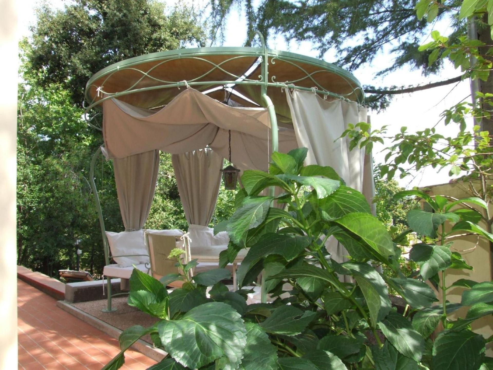 Schöne Wohnung in Val Canina mit Privatem Garten view 2