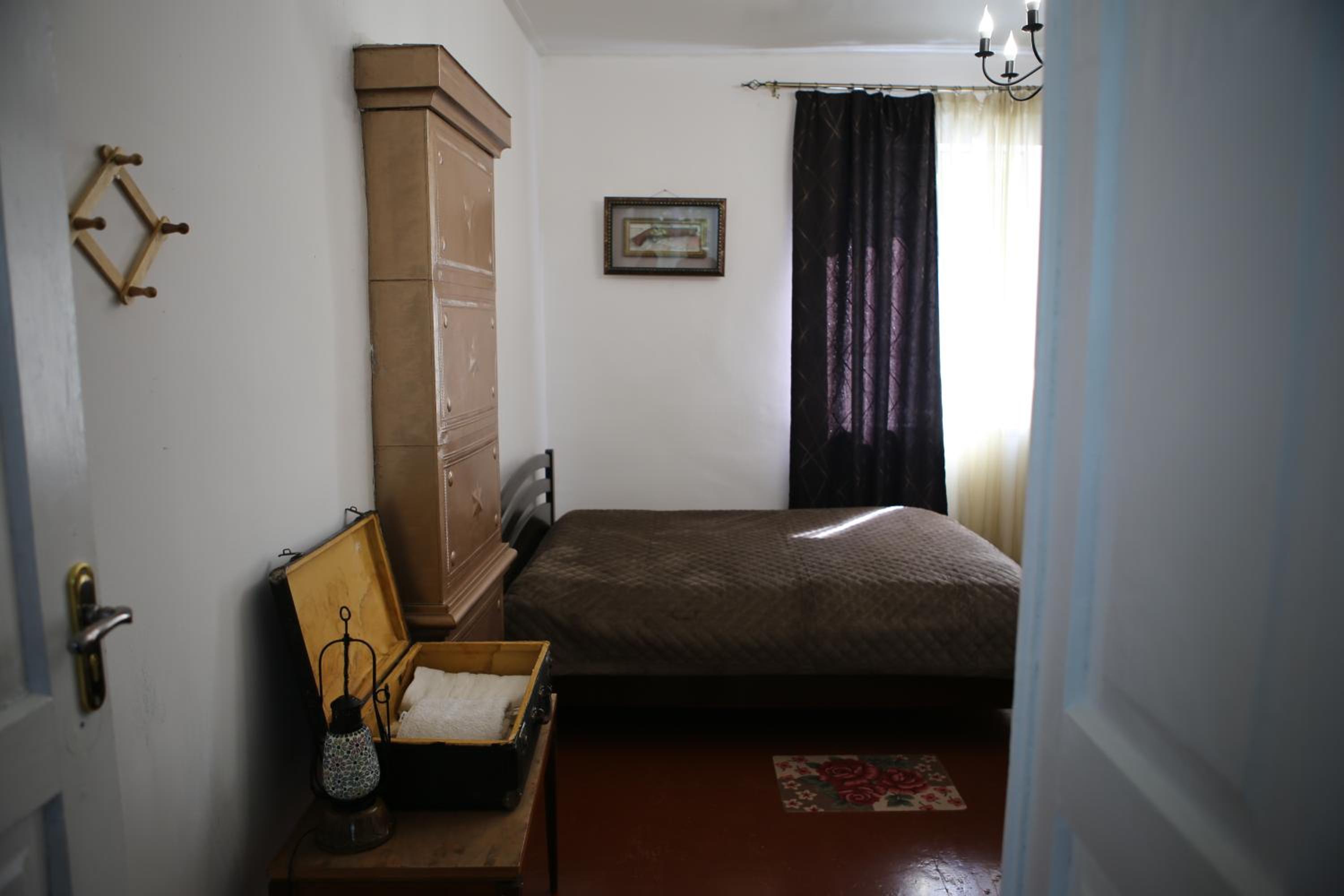 Collage Guesthouse
