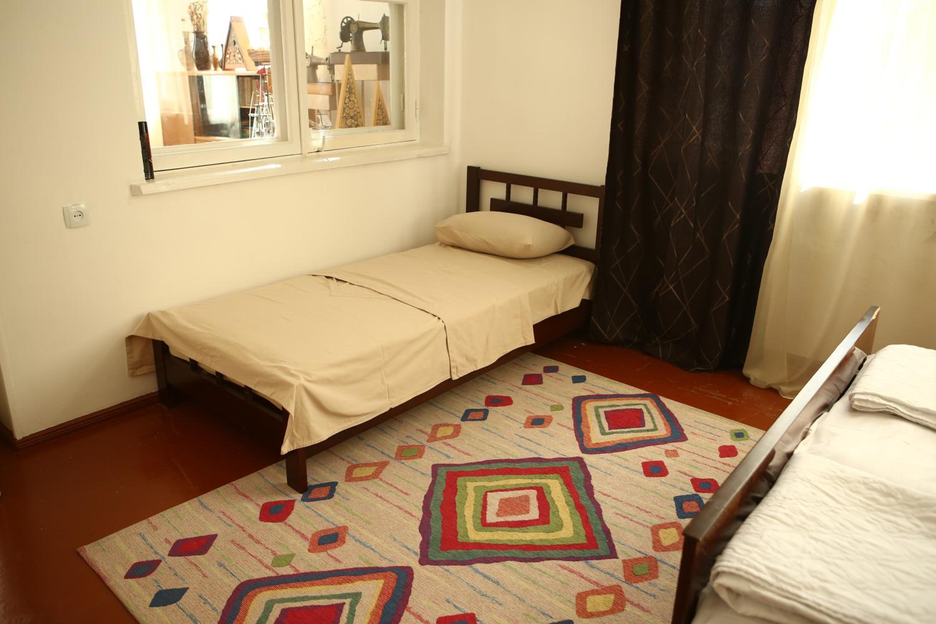 Collage Guesthouse