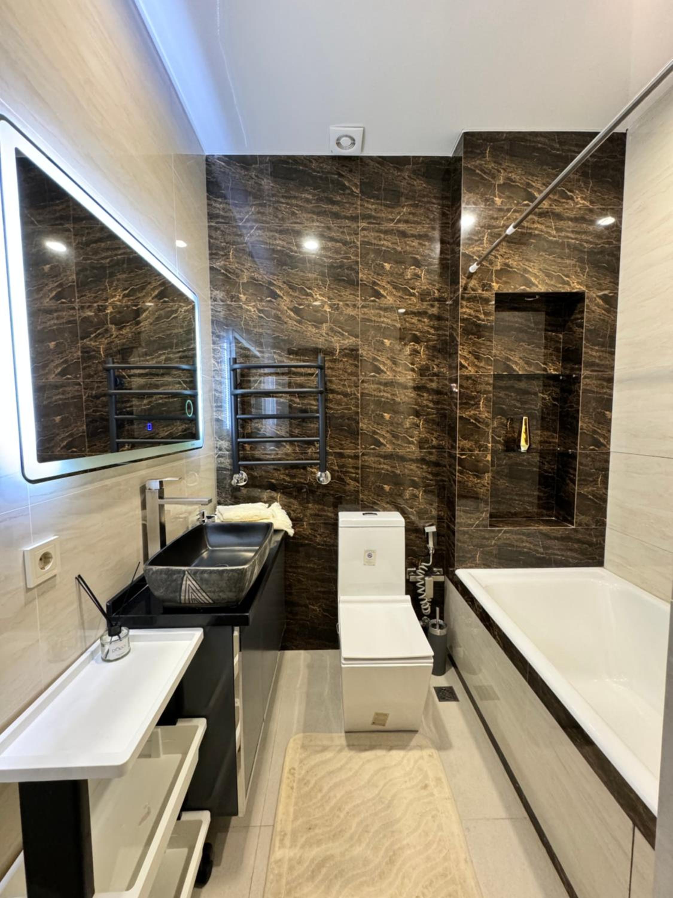 New apartment in residential complex Akay city view 4