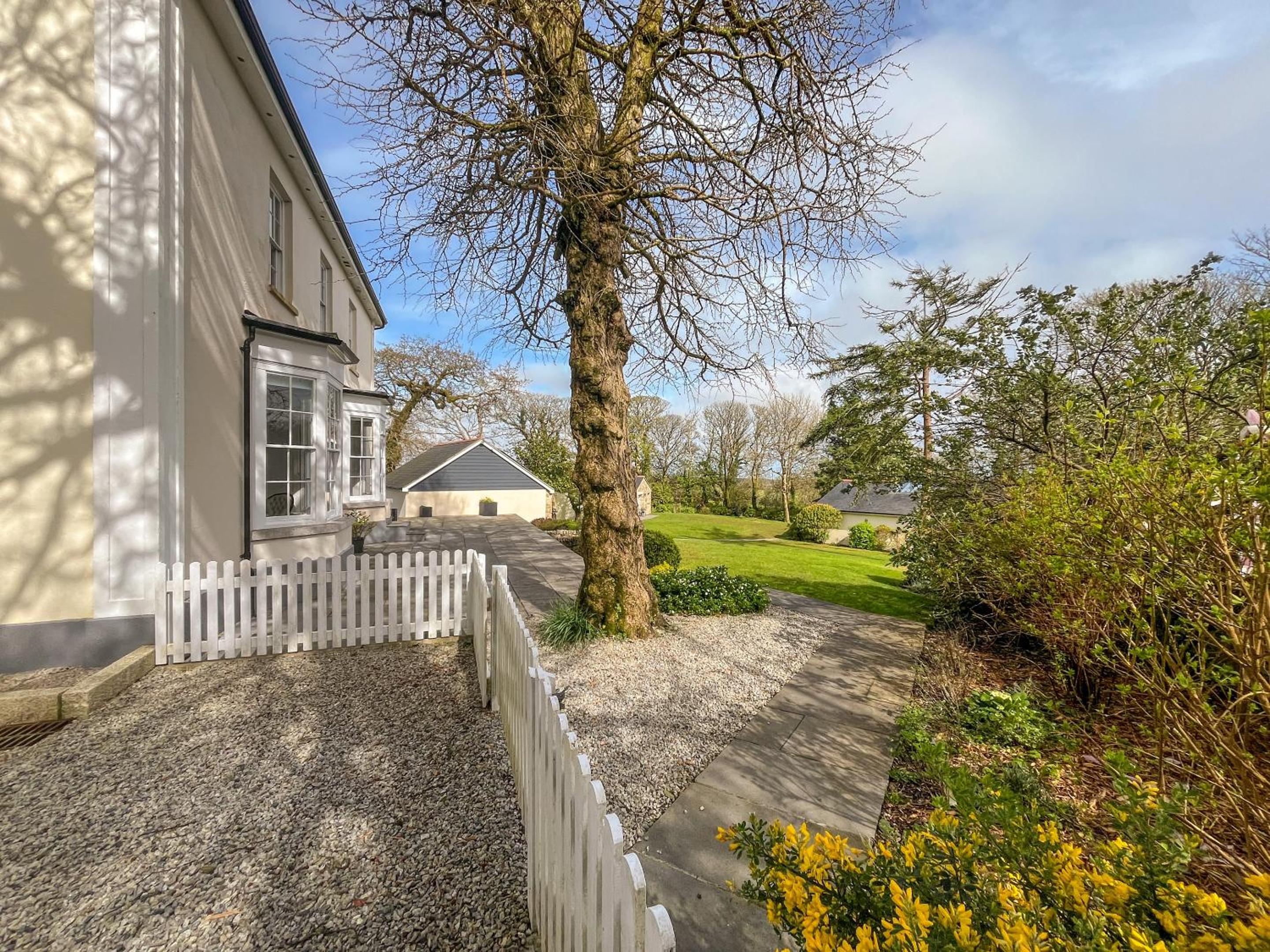 Sancreed House B&B view 3