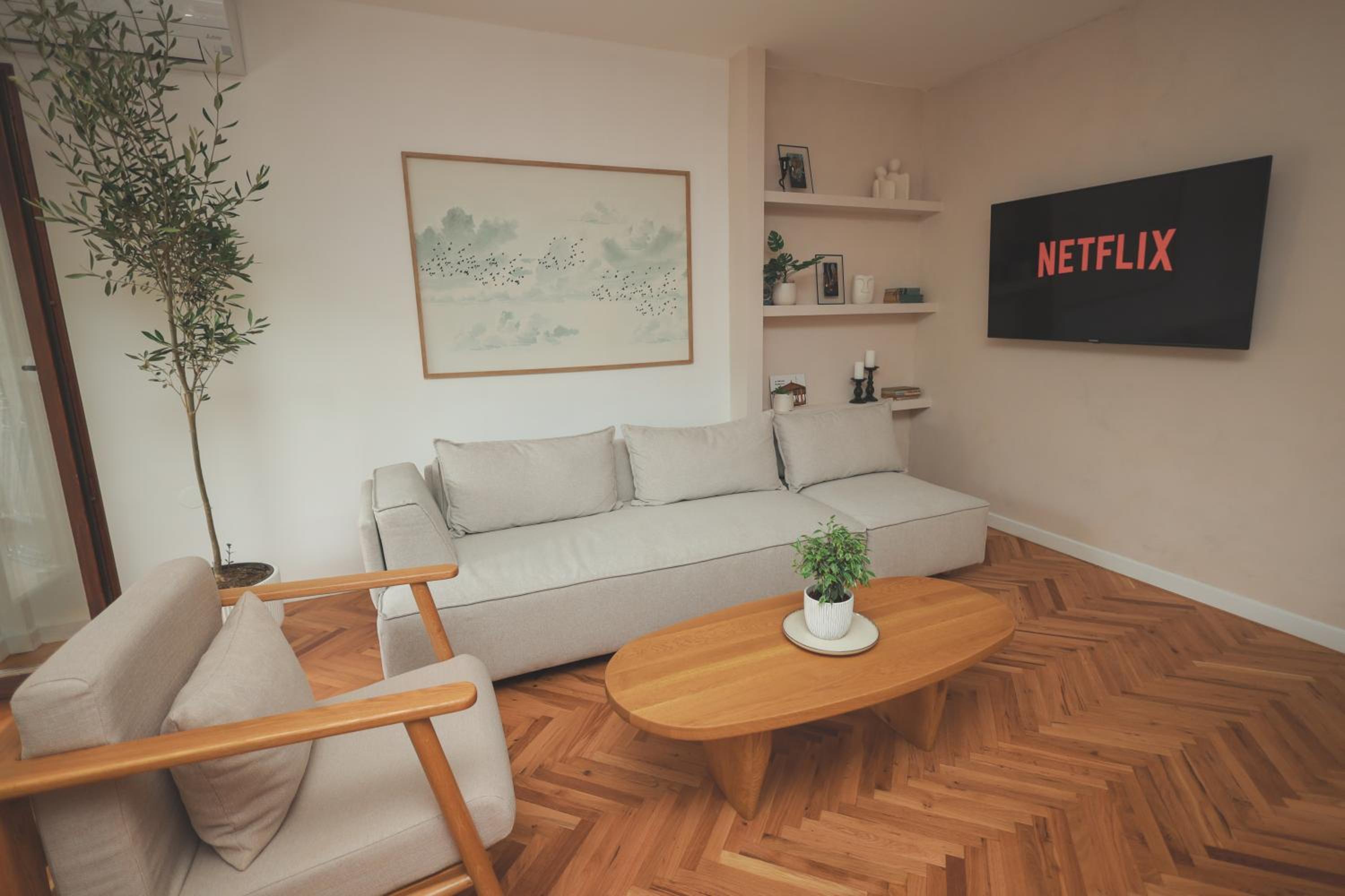 Mayla Apartment