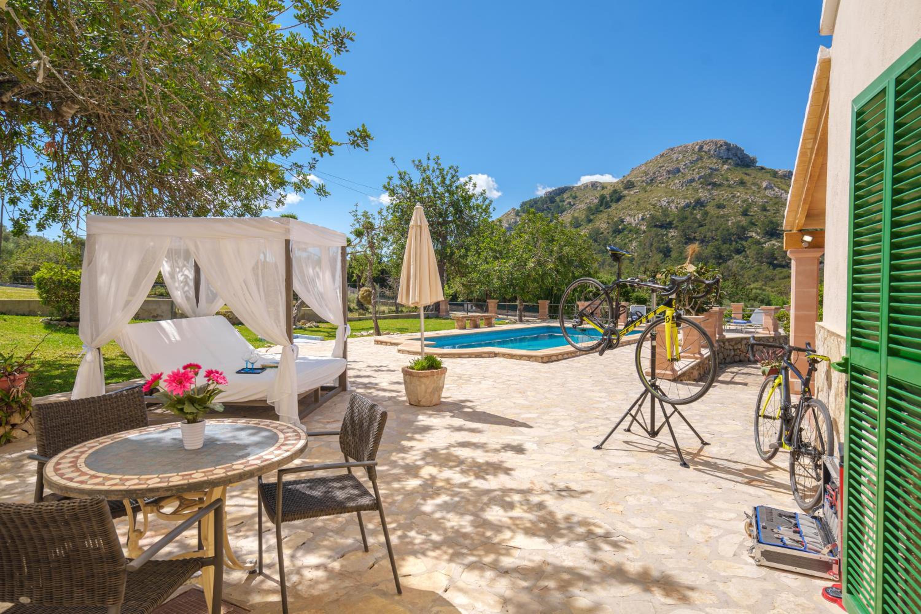 Finca Alcudia Cycling